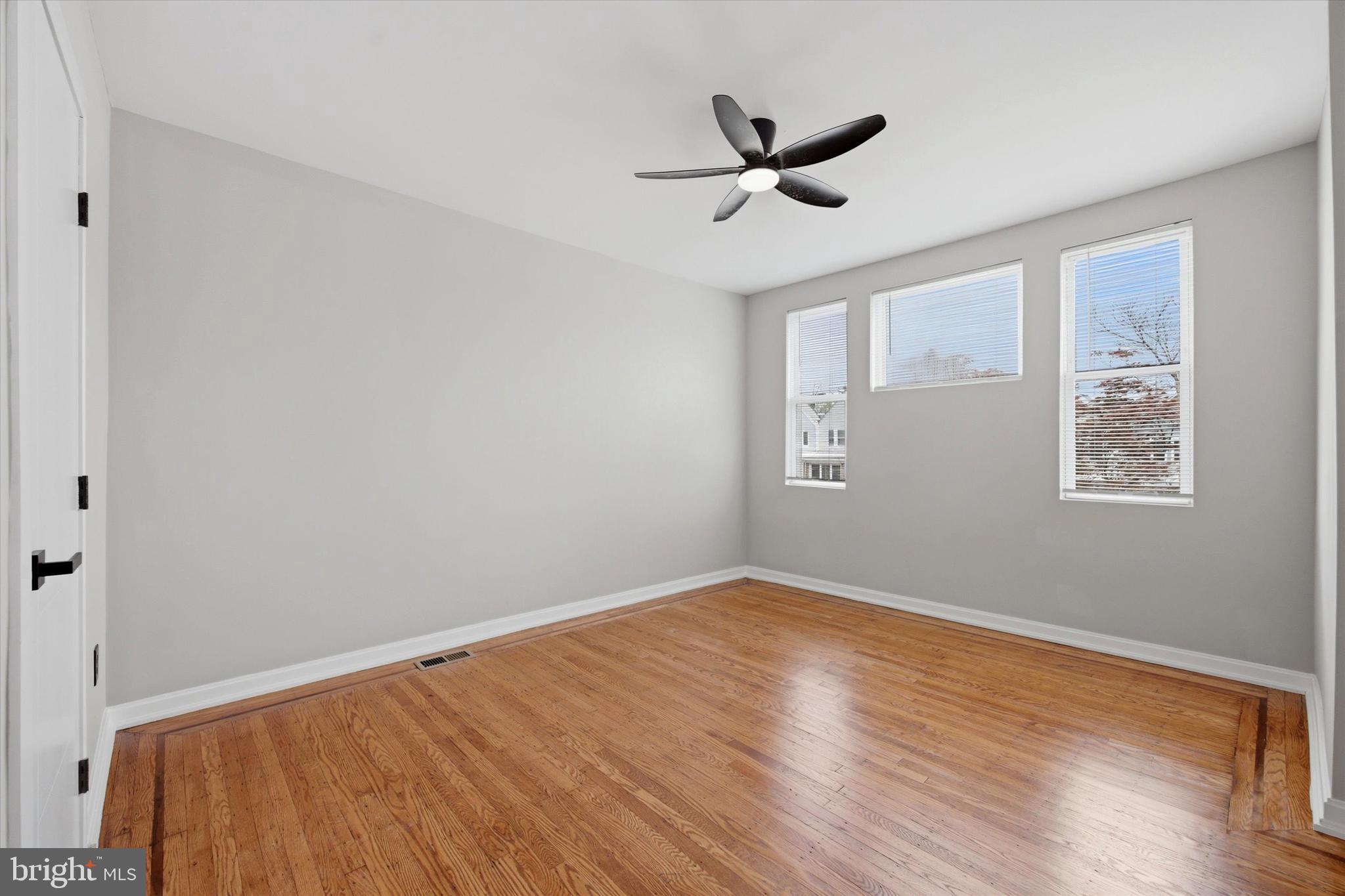 WEST OAK LANE - Residential