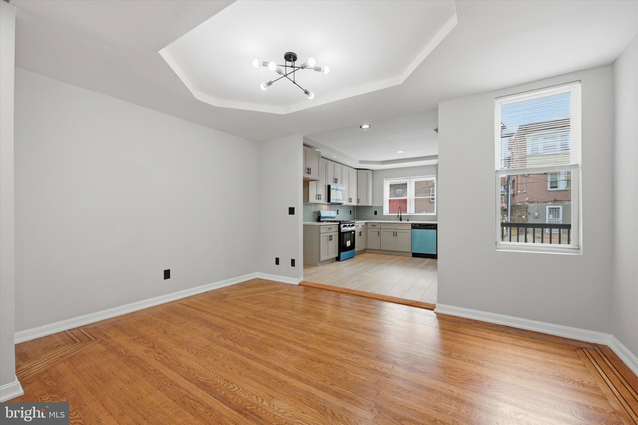 WEST OAK LANE - Residential