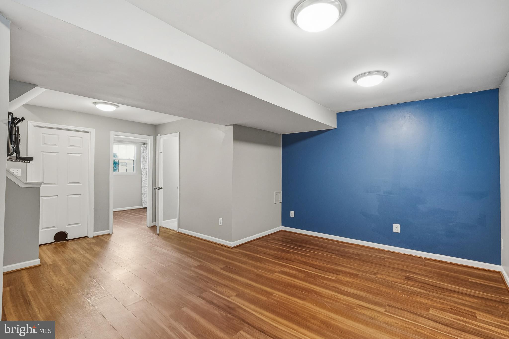 STRATFORD - Residential