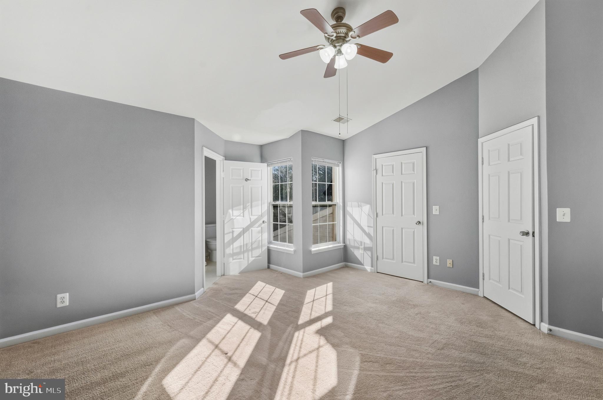 STRATFORD - Residential