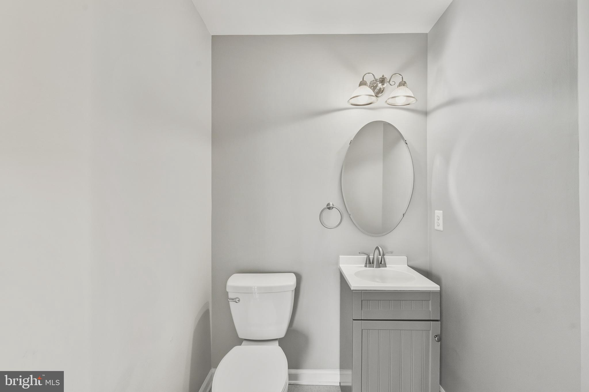 STRATFORD - Residential