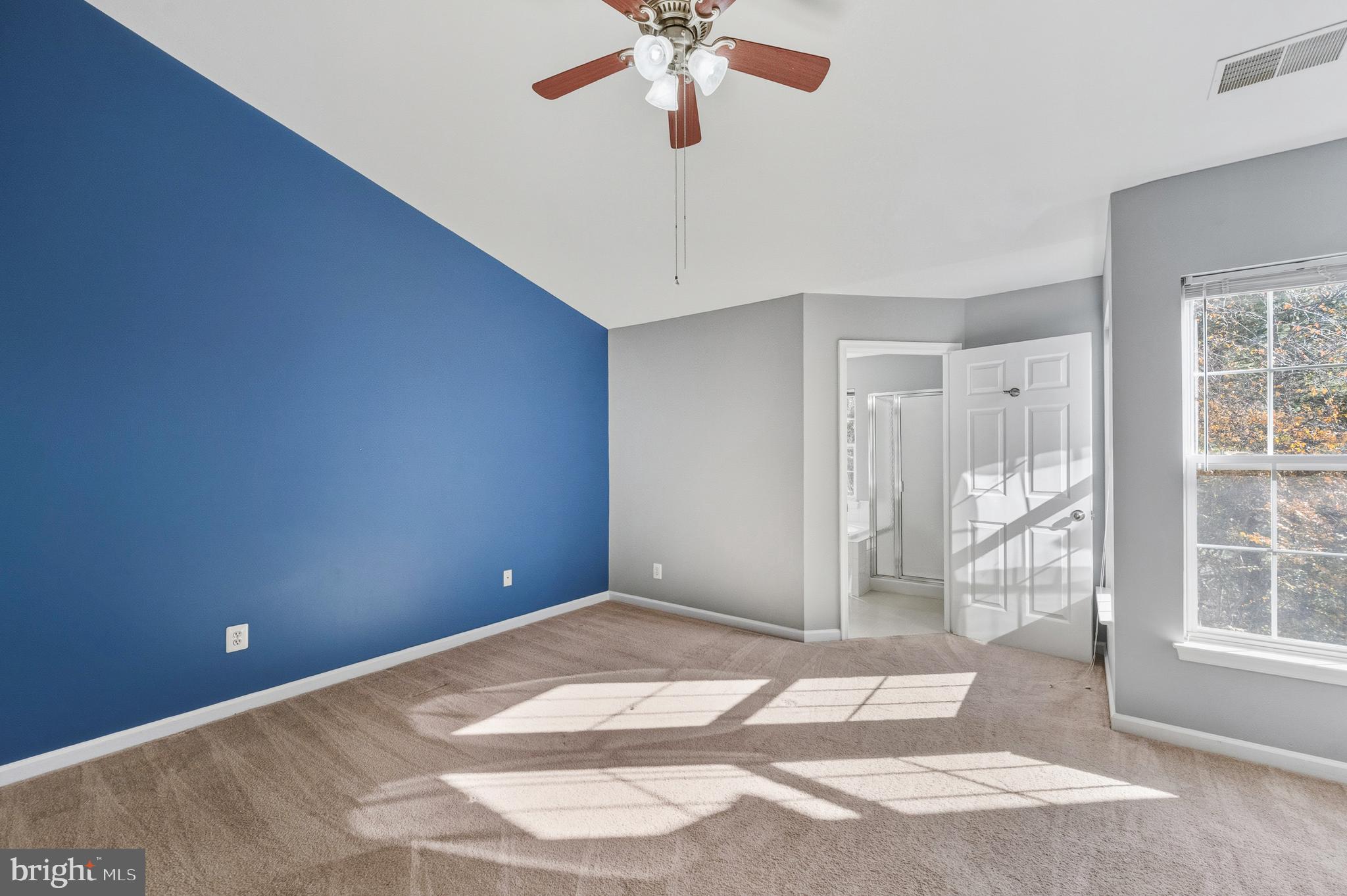 STRATFORD - Residential