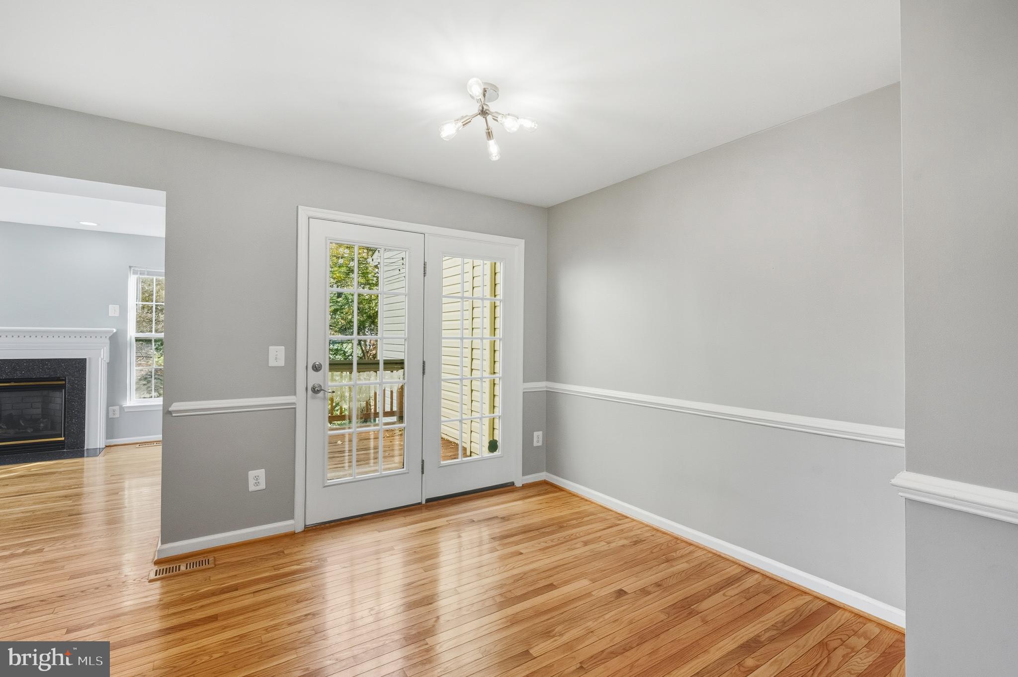 STRATFORD - Residential