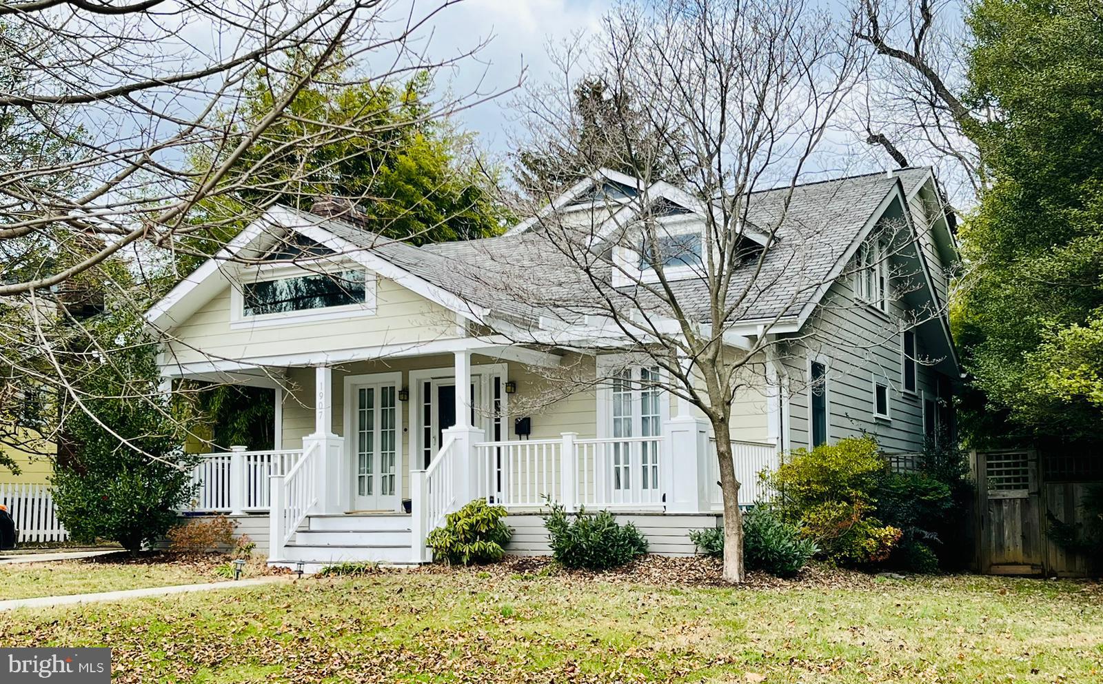 NORTH WOODSIDE - Residential Lease