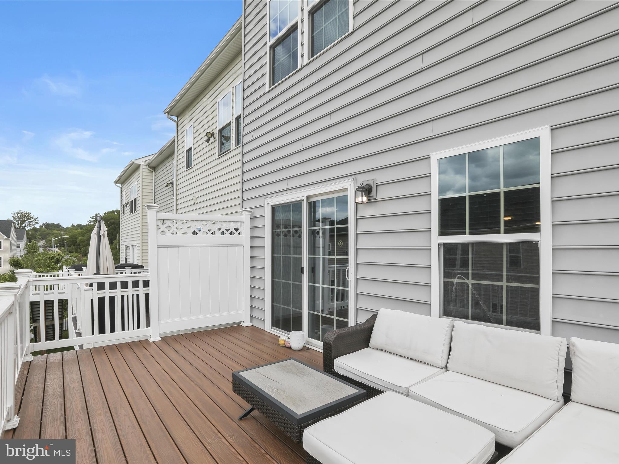 HIGHGATE VILLAGE - Residential