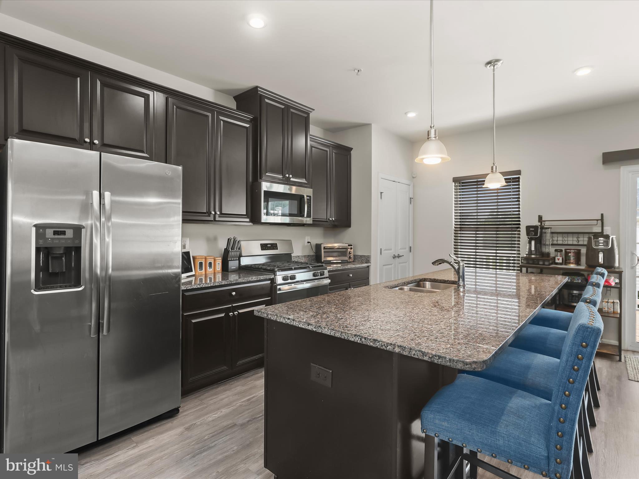 HIGHGATE VILLAGE - Residential