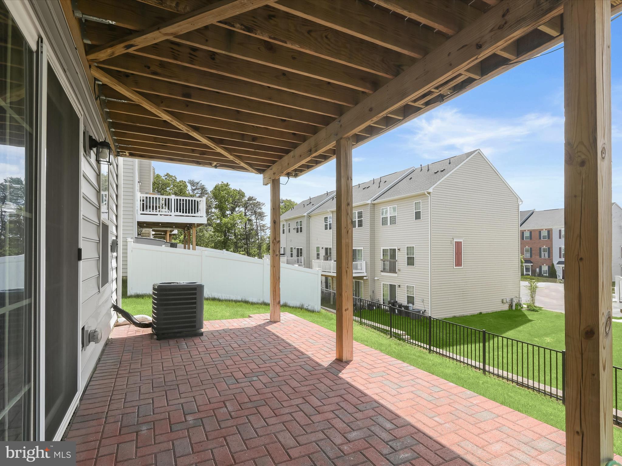 HIGHGATE VILLAGE - Residential