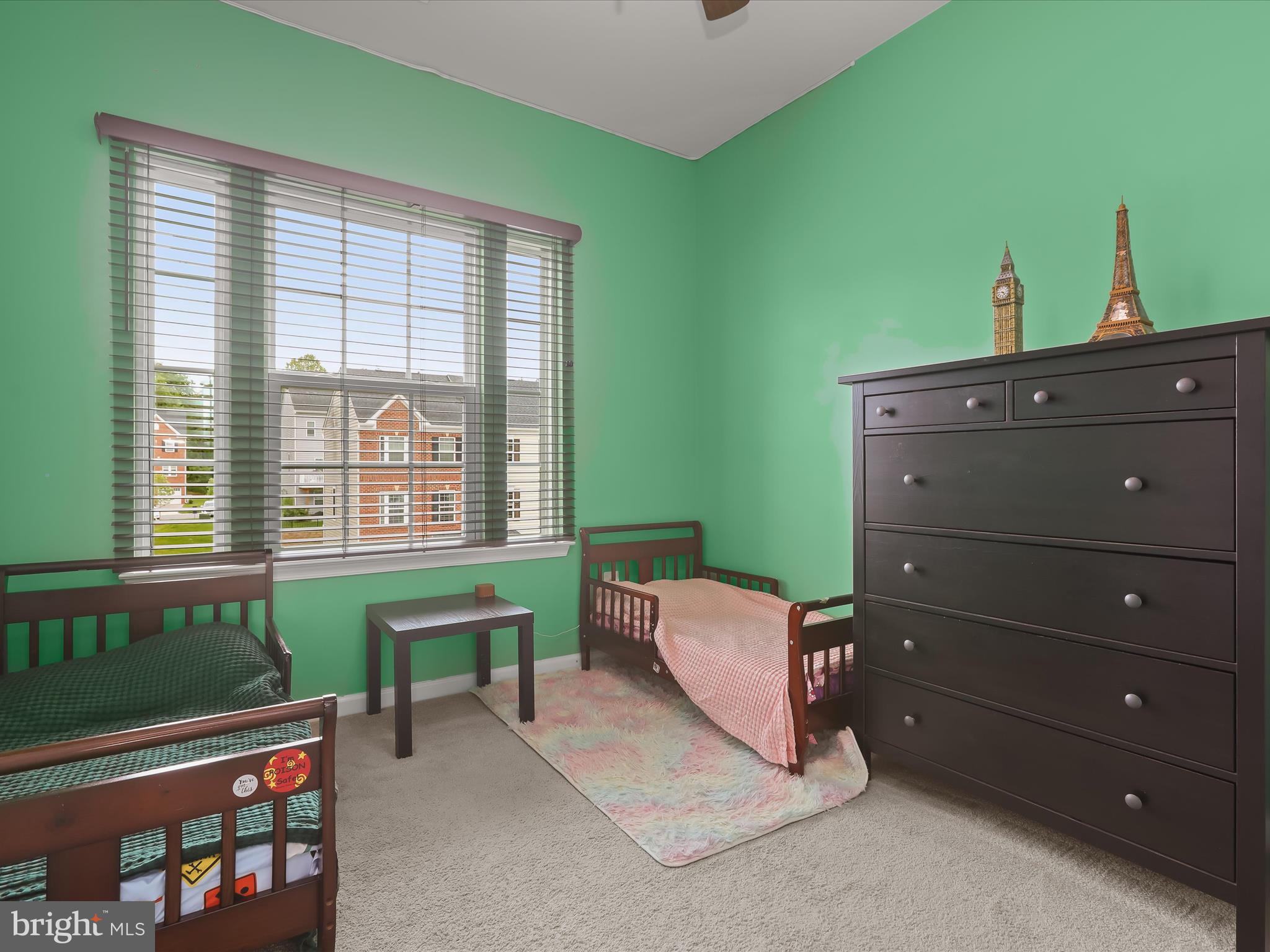 HIGHGATE VILLAGE - Residential