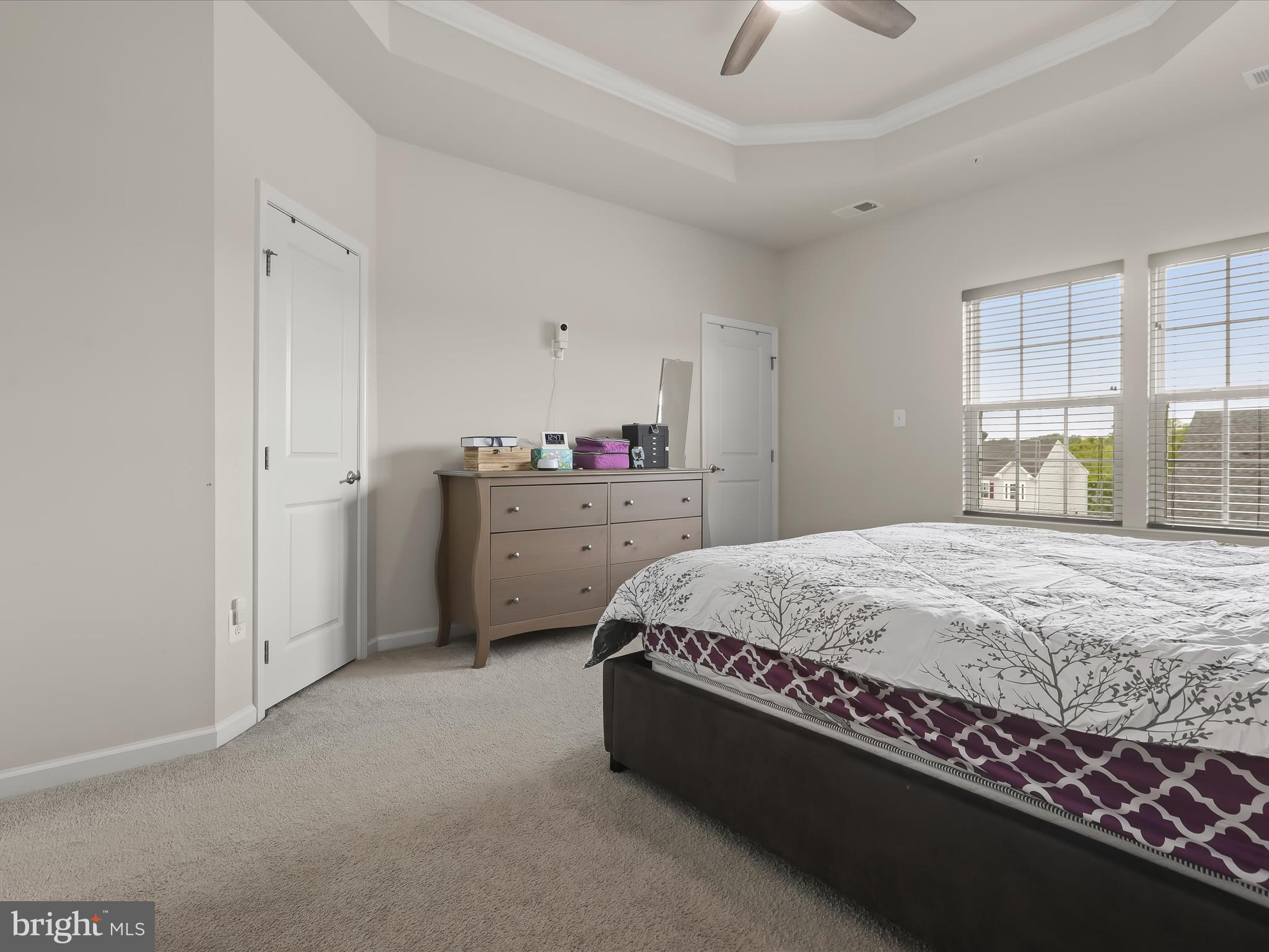 HIGHGATE VILLAGE - Residential