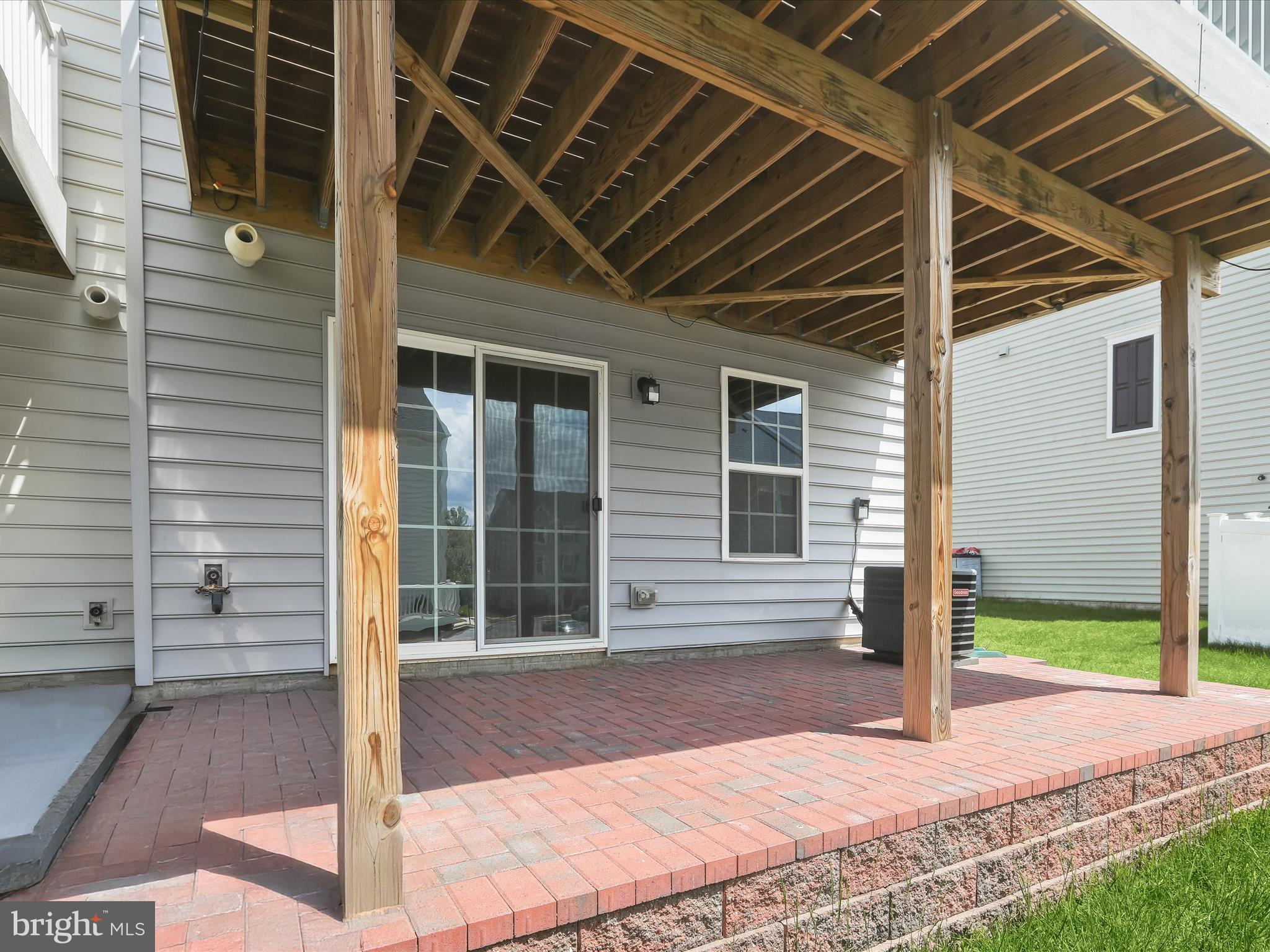 HIGHGATE VILLAGE - Residential