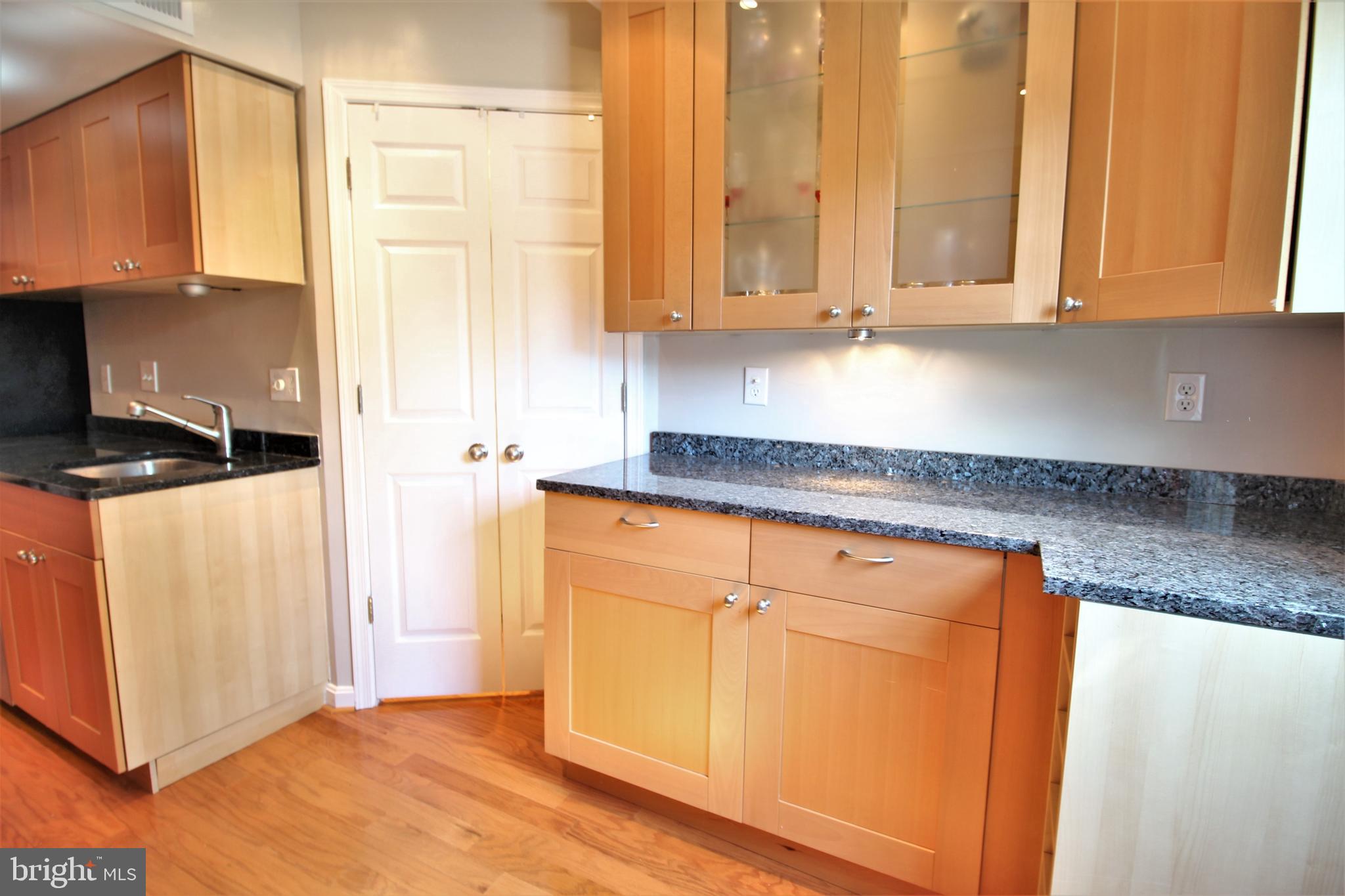 FRANCONIA COMMONS - Residential Lease