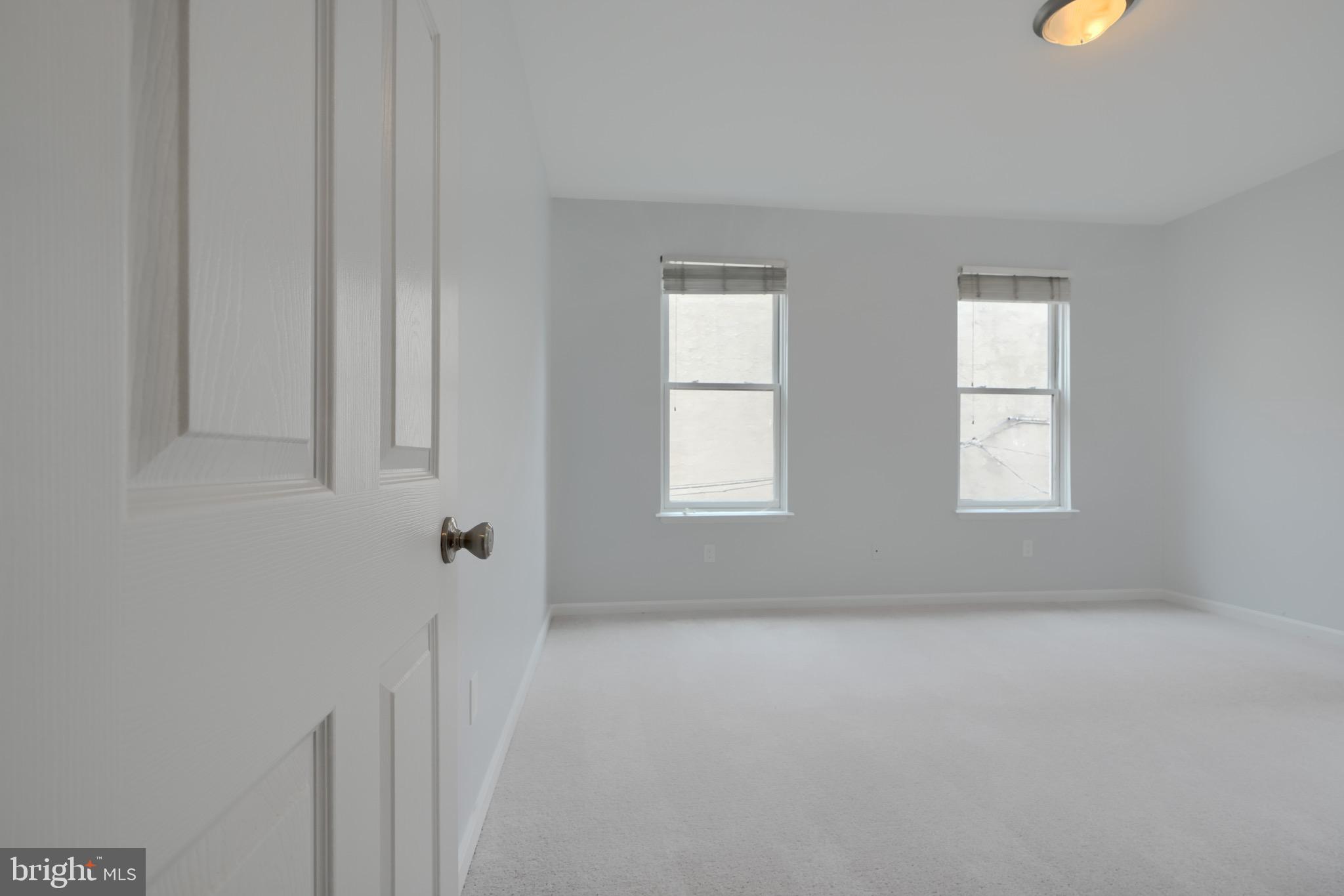 MOUNT VERNON PLACE HISTORIC DISTRICT - Residential Lease