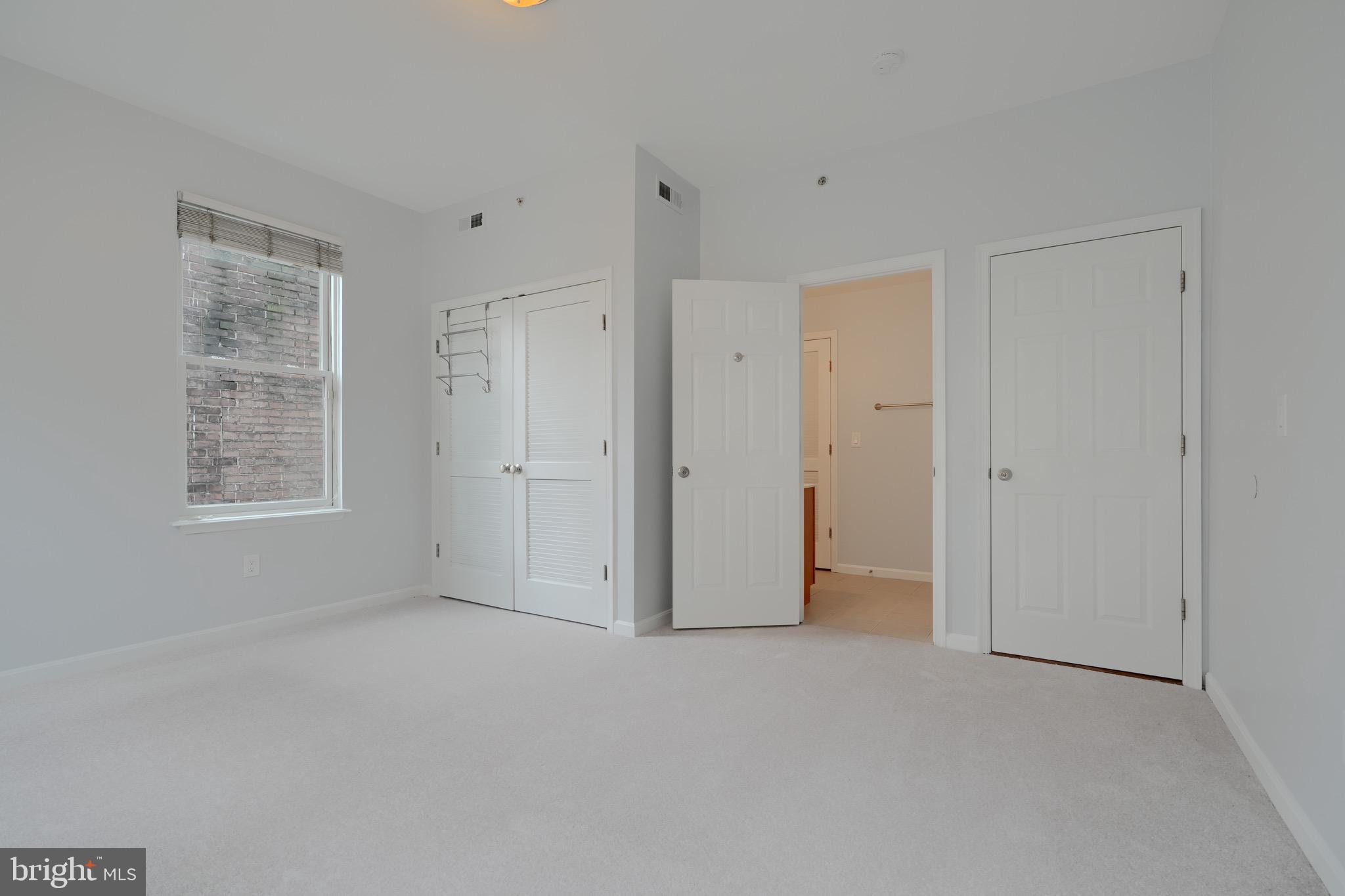 MOUNT VERNON PLACE HISTORIC DISTRICT - Residential Lease