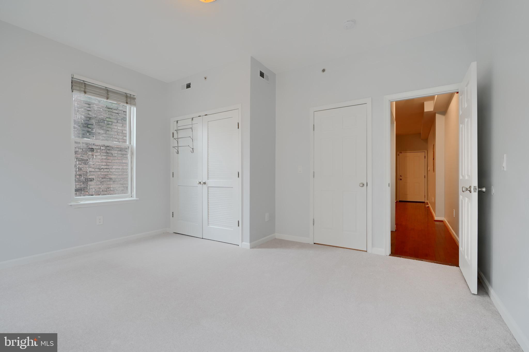 MOUNT VERNON PLACE HISTORIC DISTRICT - Residential Lease