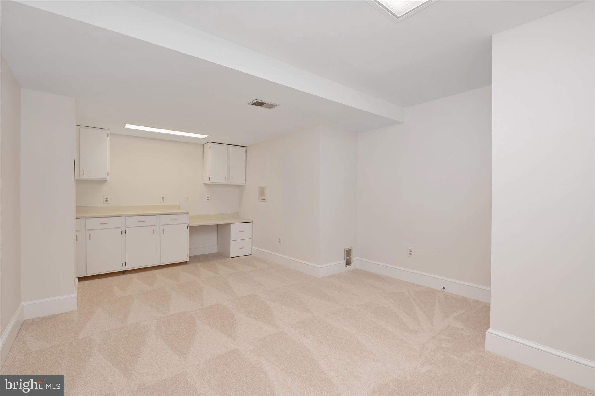 TIMBERLAWN - Residential