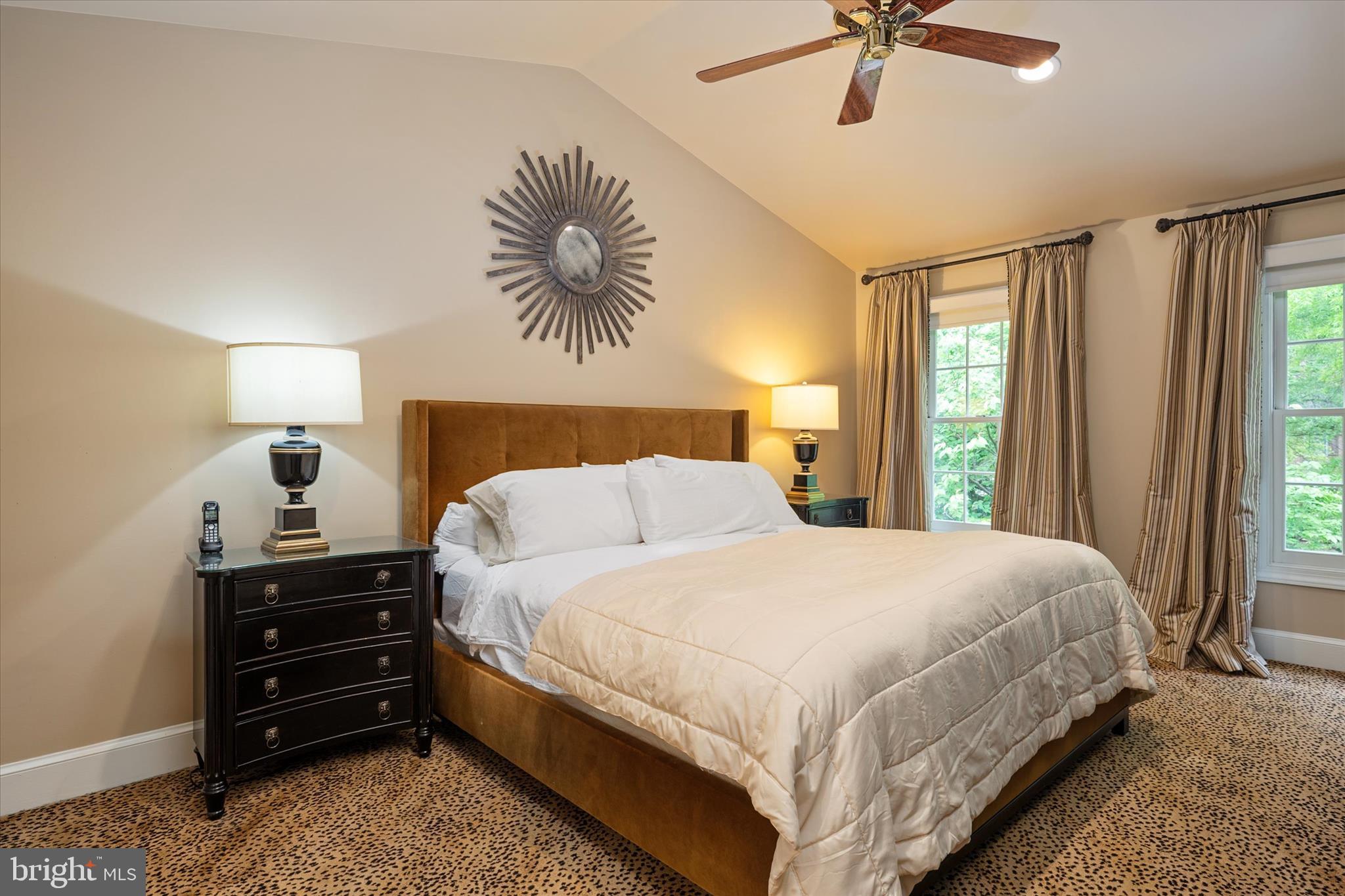 TIMBERLAWN - Residential