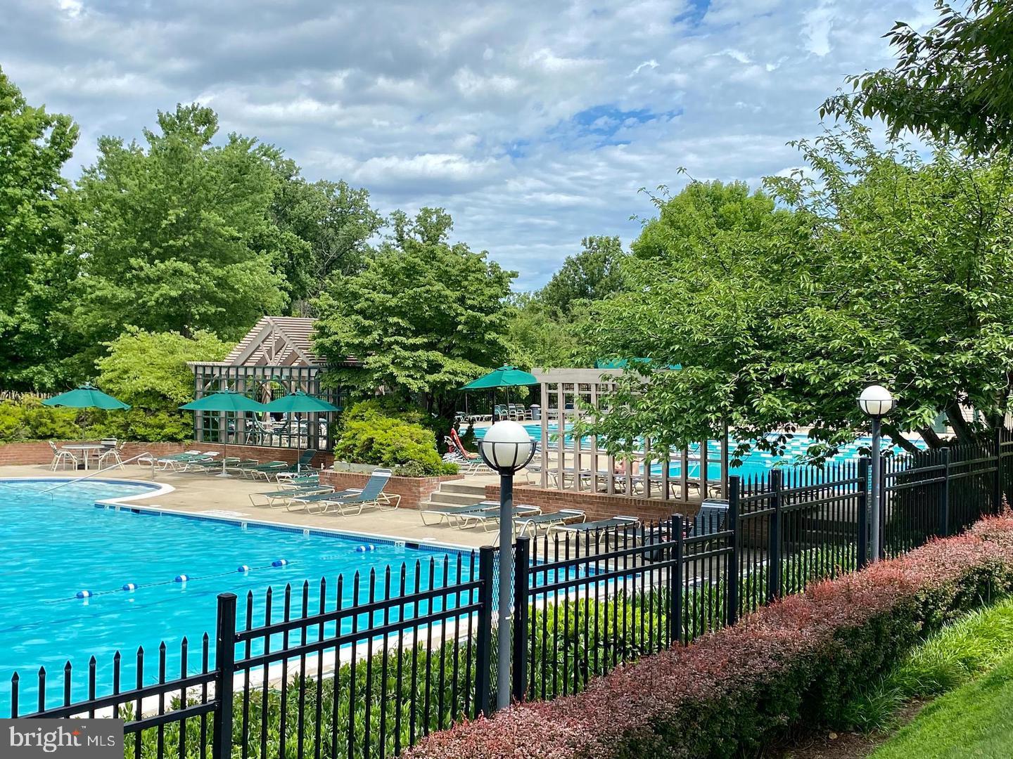 TIMBERLAWN - Residential