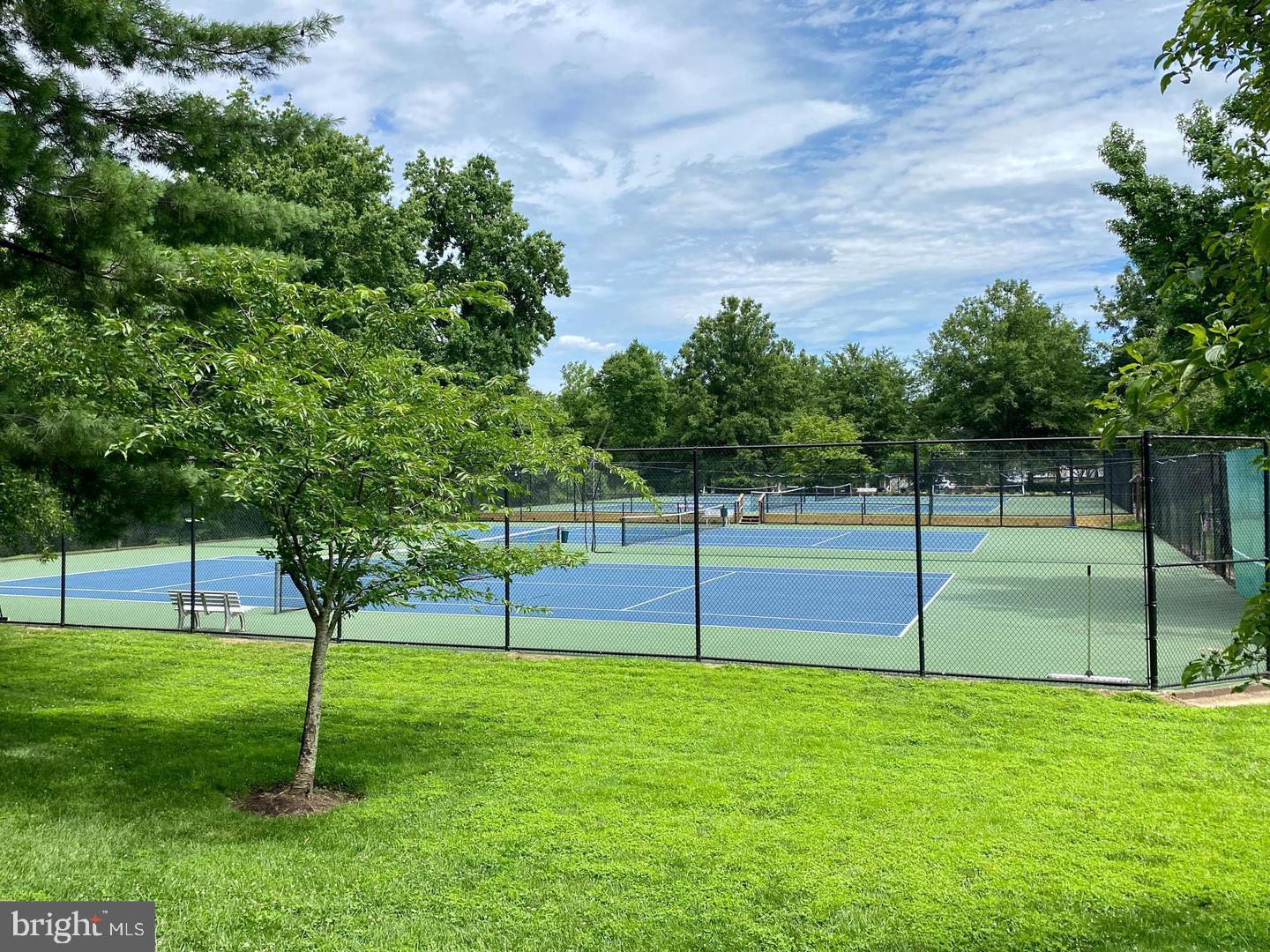 TIMBERLAWN - Residential