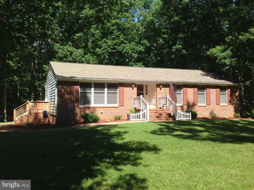 Tranquility Defined!  Beautiful rambler nestled in woods offers very relaxing and laid back environment.  Nice large deck and a screenedporch Fully finished basement. Property backs to the seclusion of battlefield parkland,