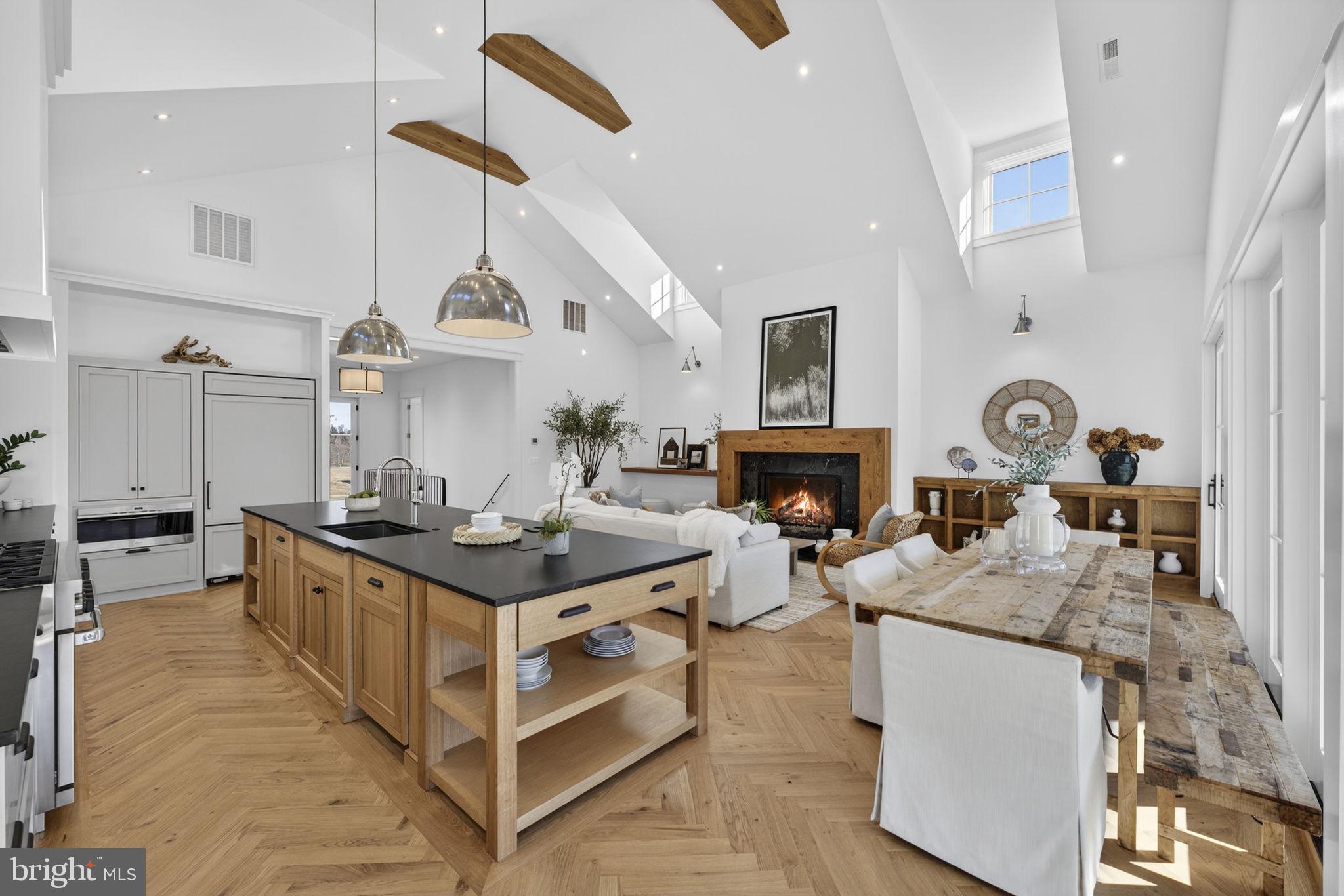 RESIDENCES AT SALAMANDER - Residential