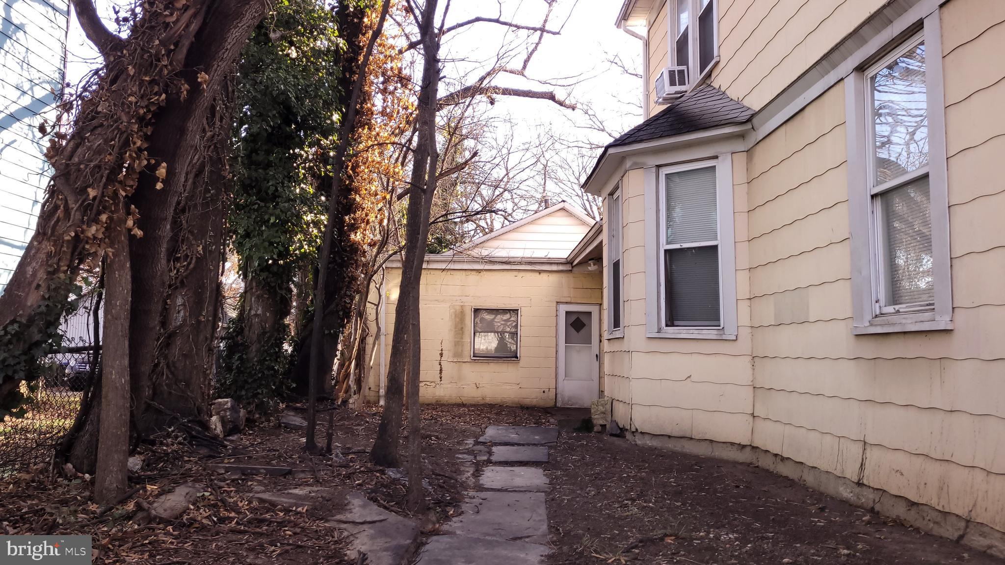 3505 RHODE ISLAND AVENUE