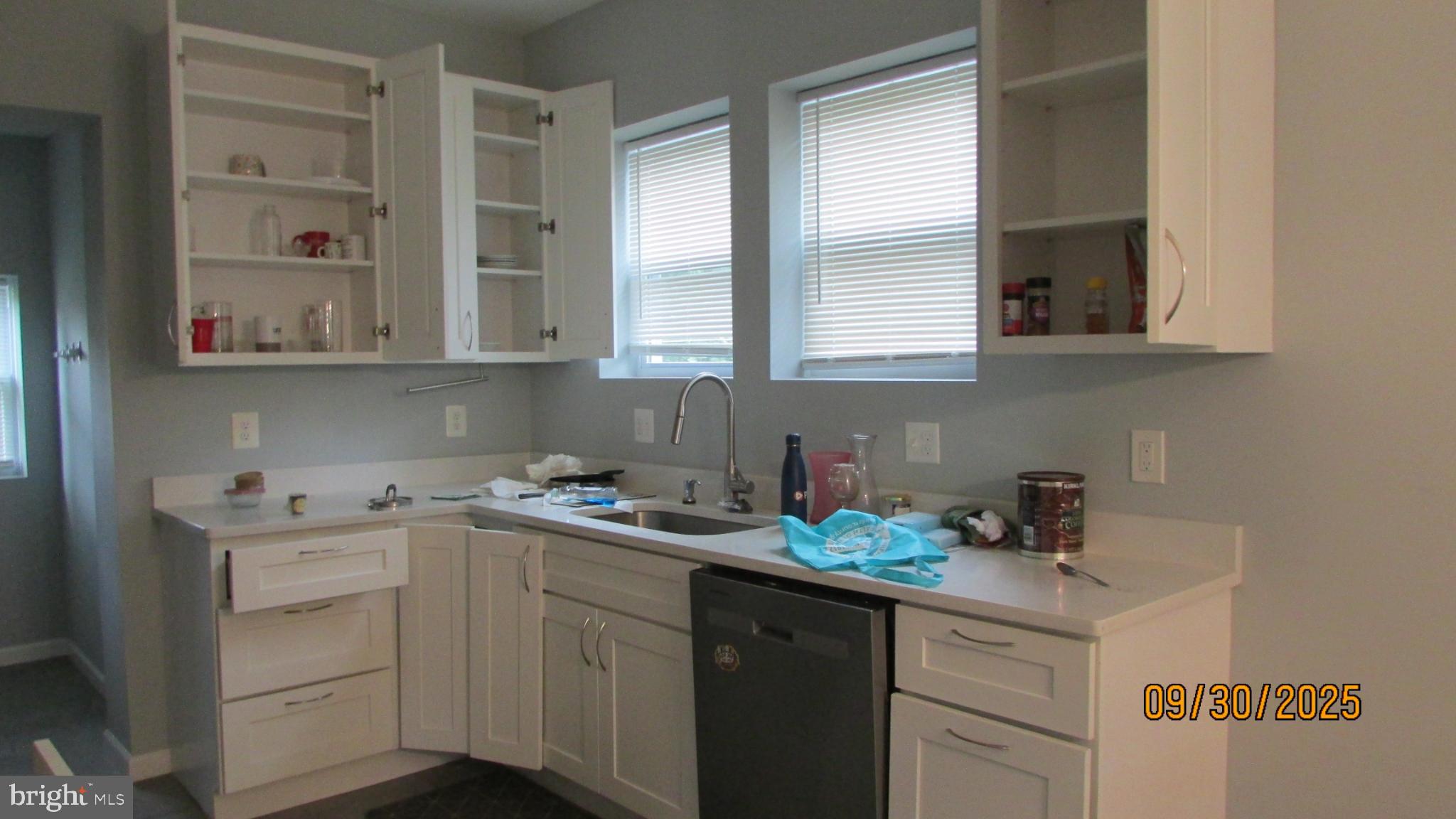 RIVERDALE - Residential