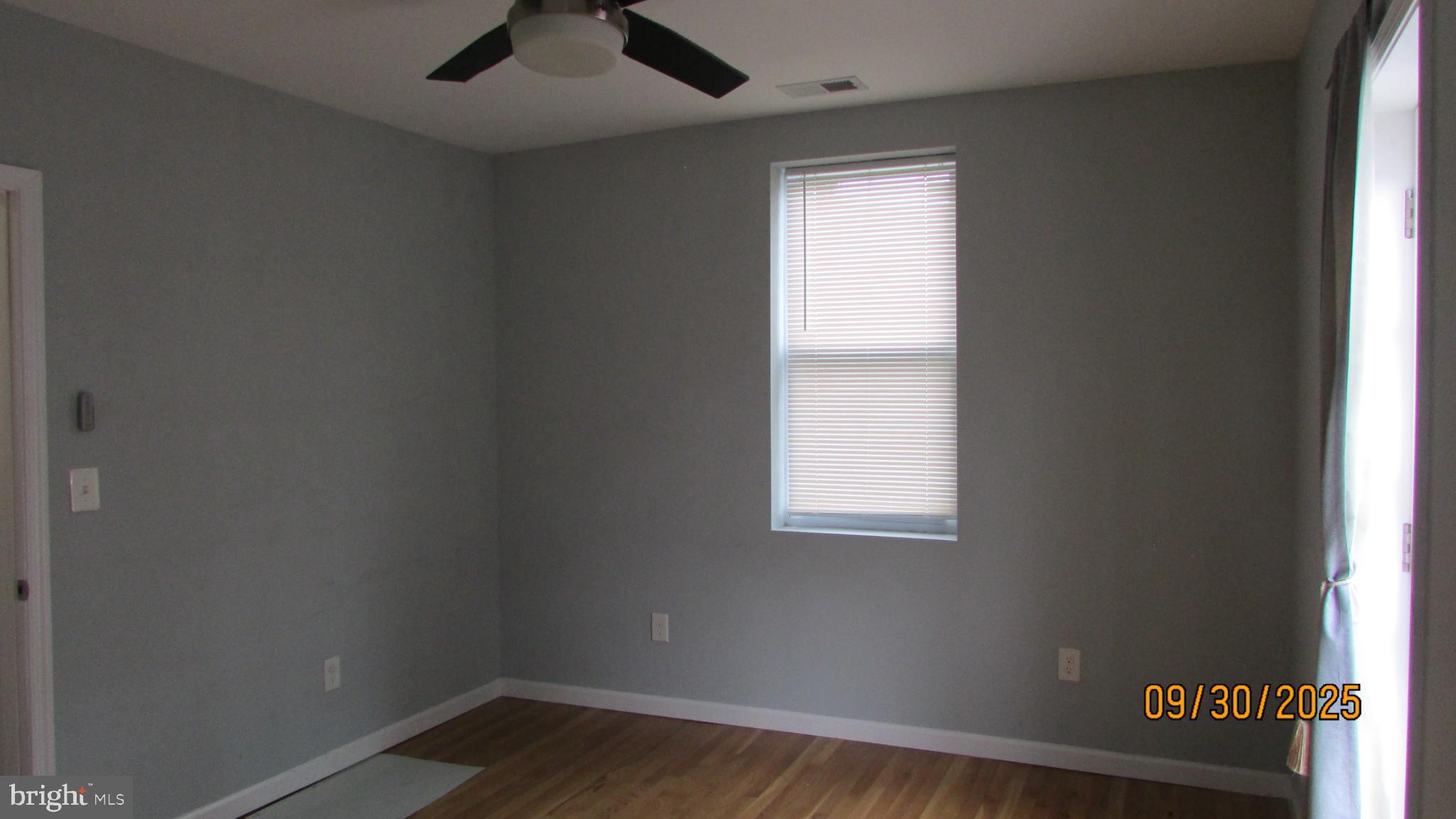 RIVERDALE - Residential