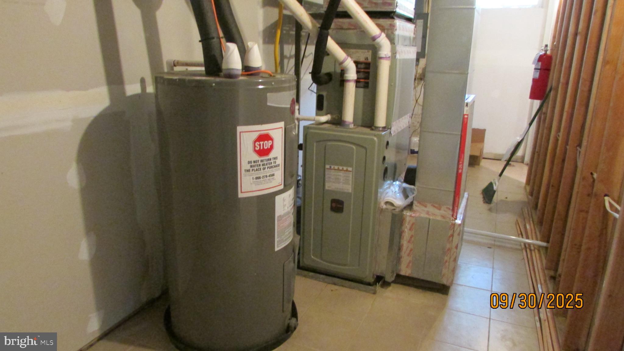 RIVERDALE - Residential