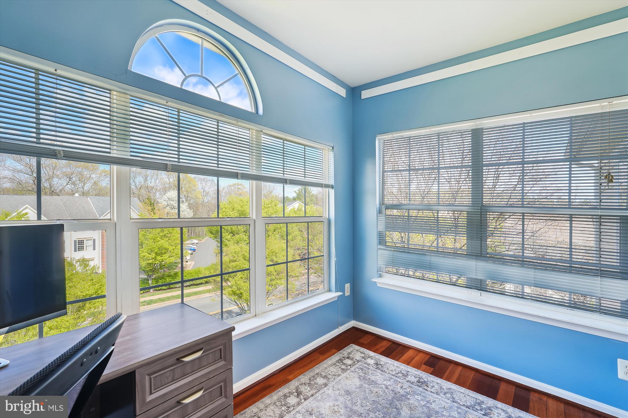 GREAT FALLS CHASE - Residential