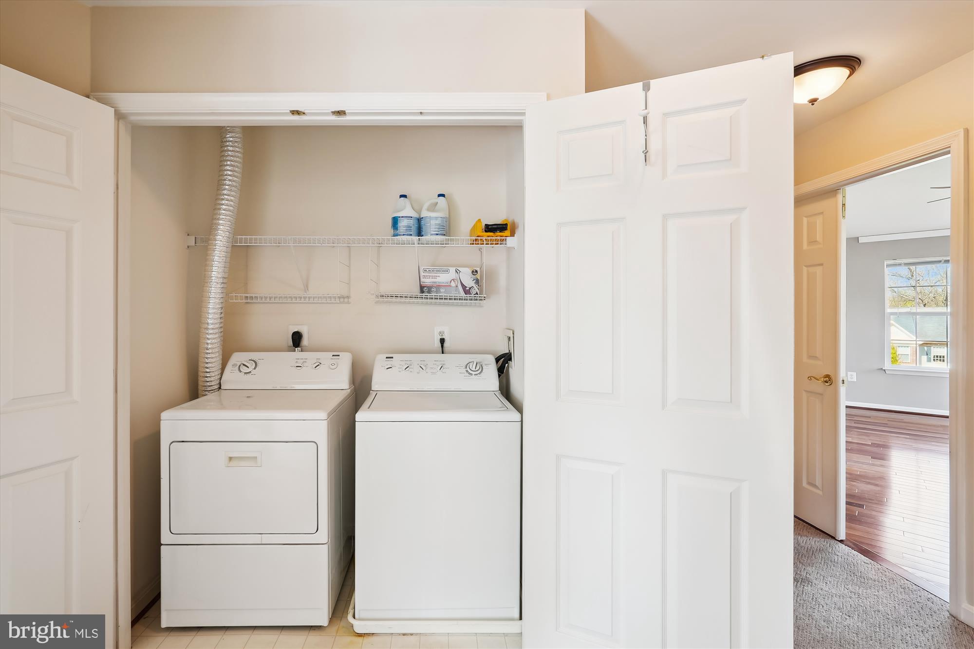 GREAT FALLS CHASE - Residential