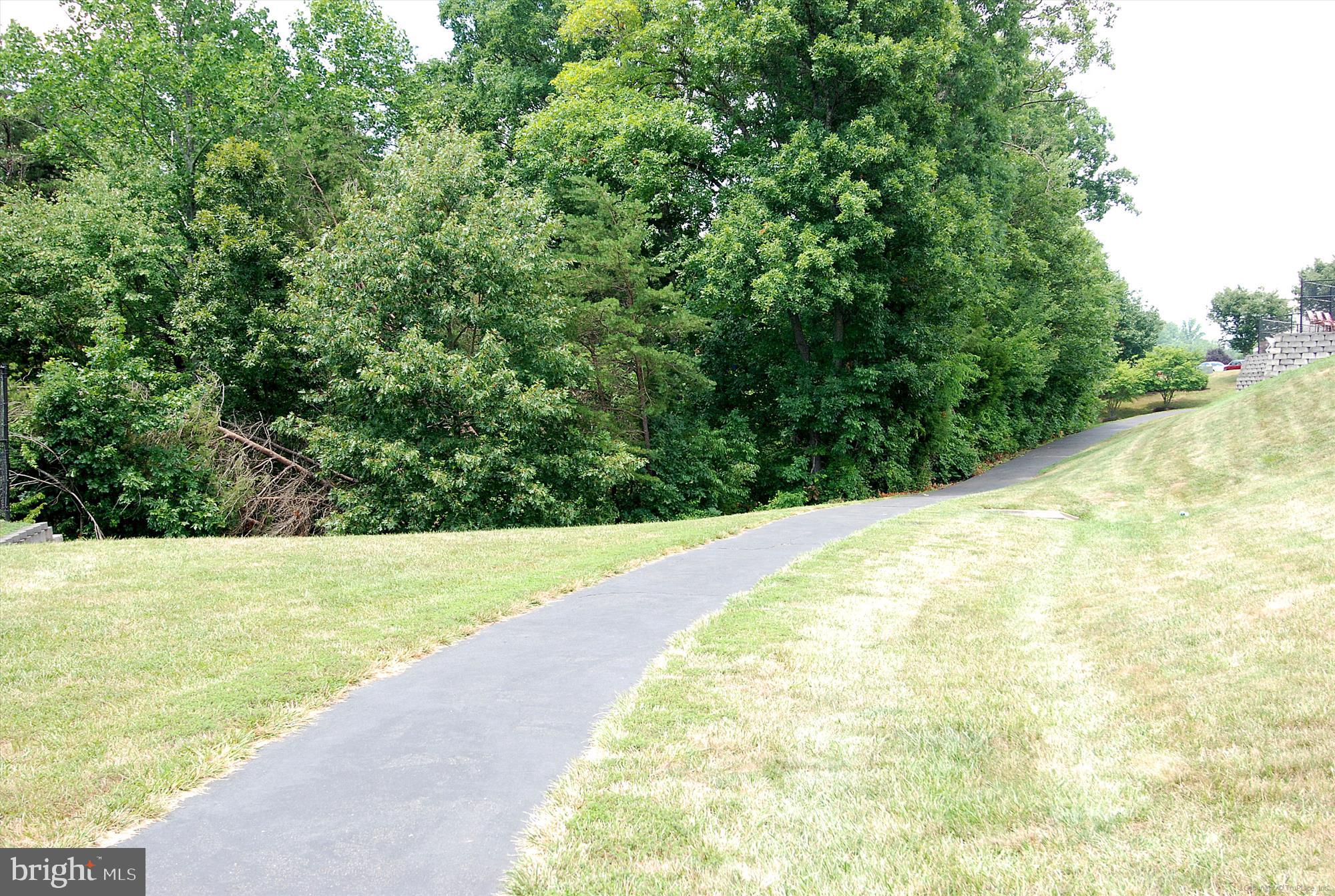 GREAT FALLS CHASE - Residential