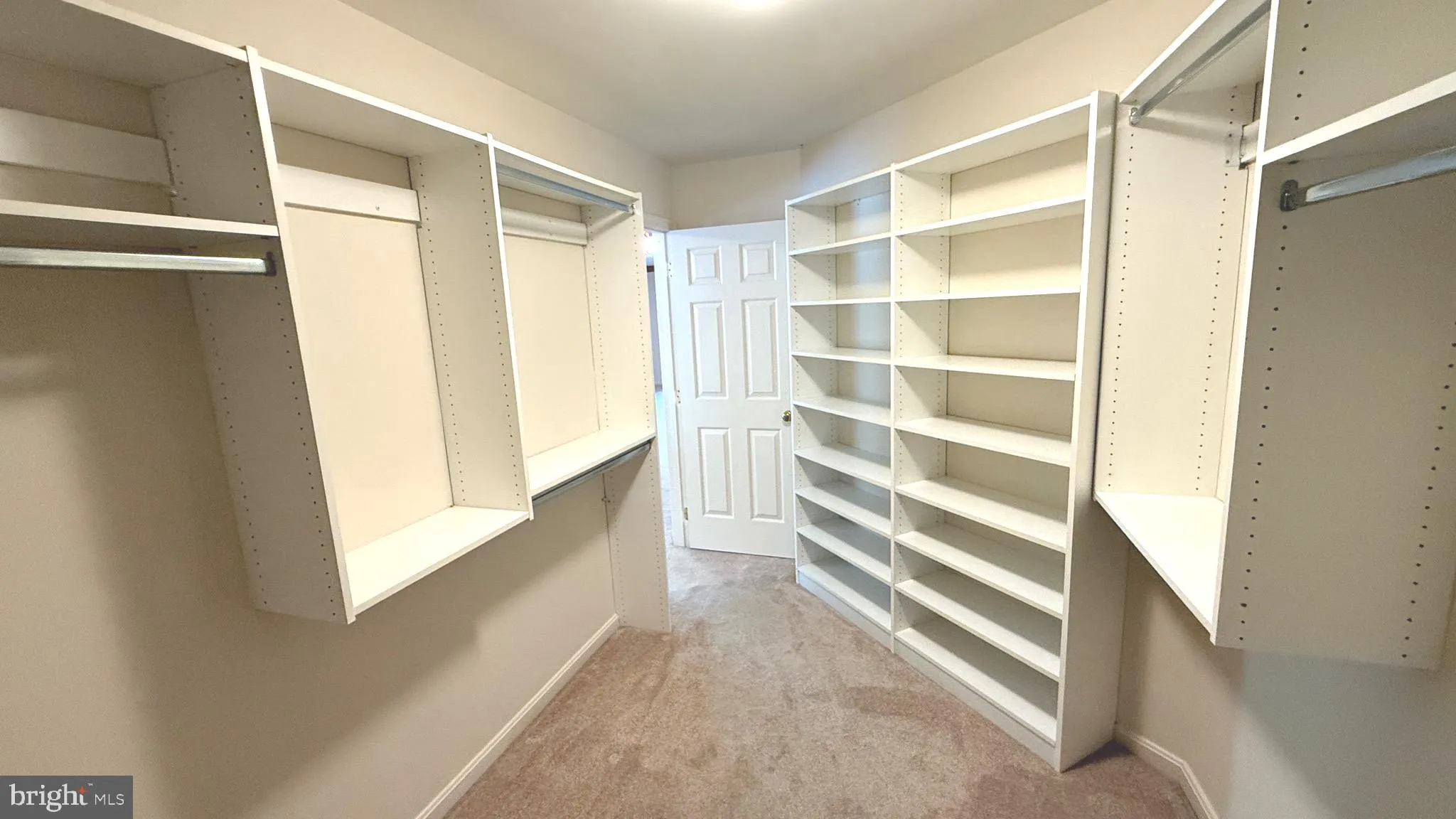 Cheltenham, Maryland 20623, United States, 6 Bedrooms Bedrooms, ,4 BathroomsBathrooms,Residential,Active,149287