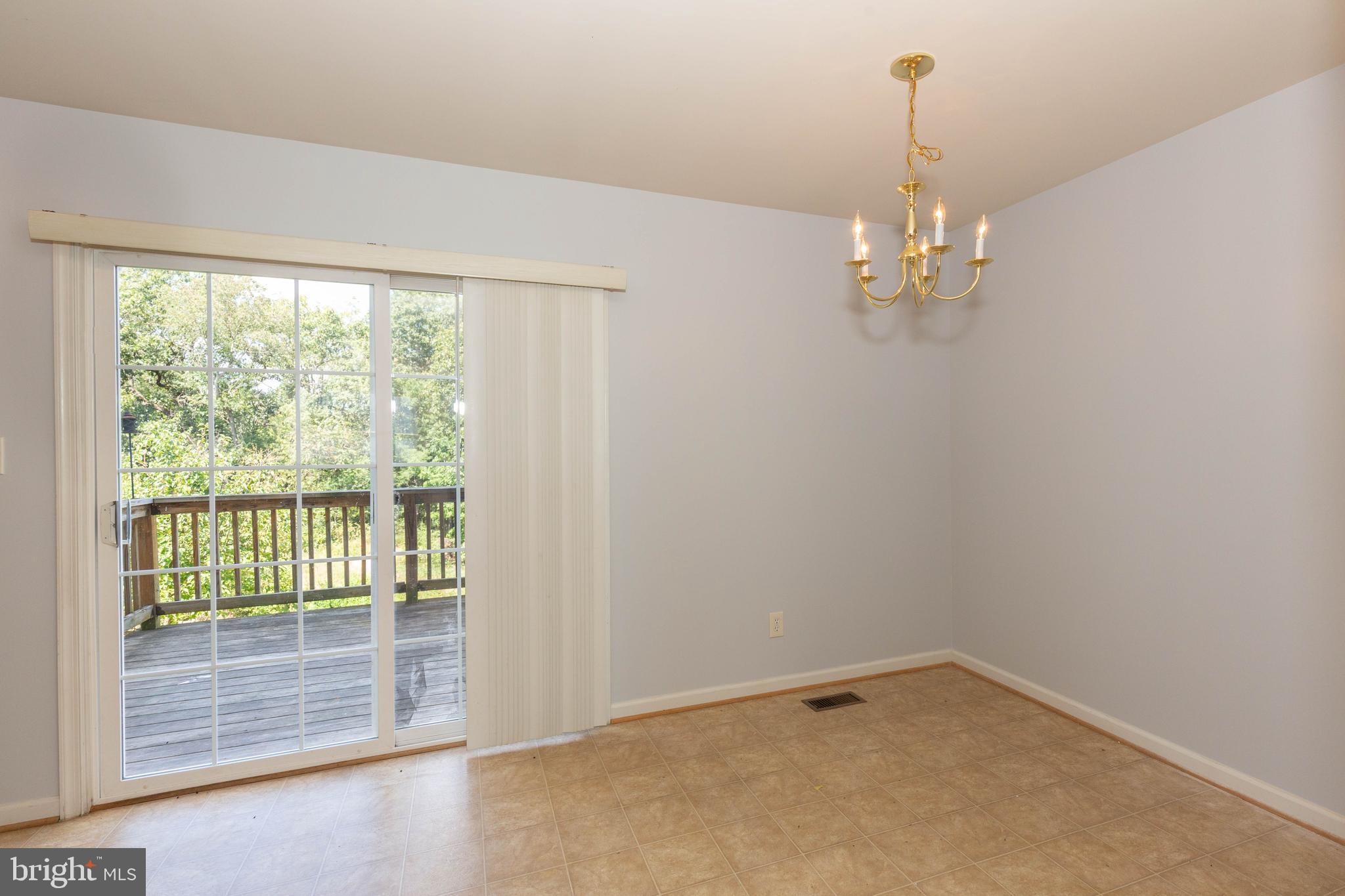 MILLS FARM - Residential Lease