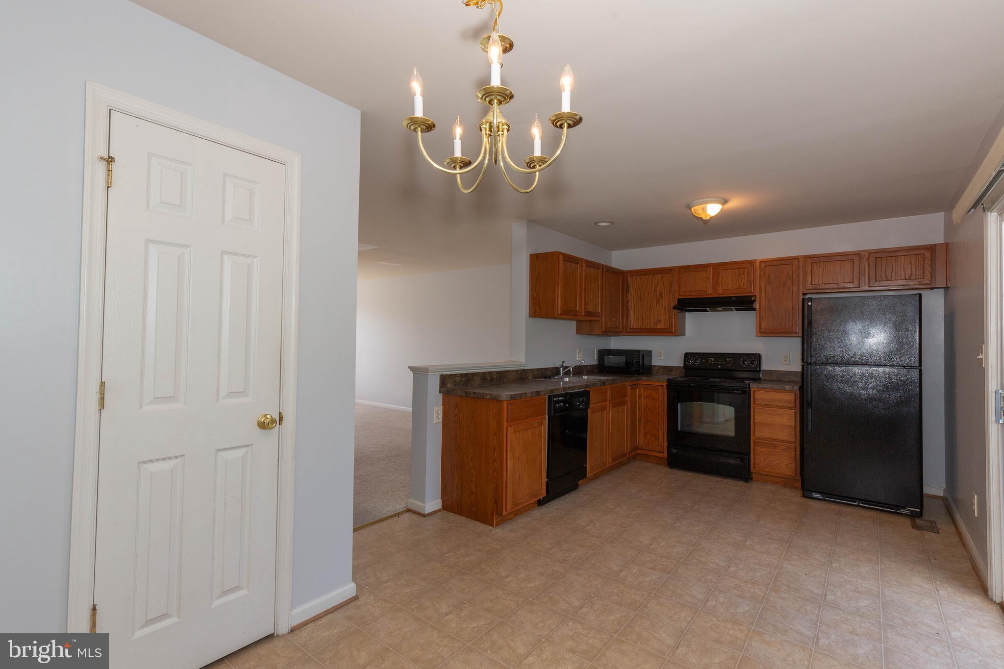 MILLS FARM - Residential Lease