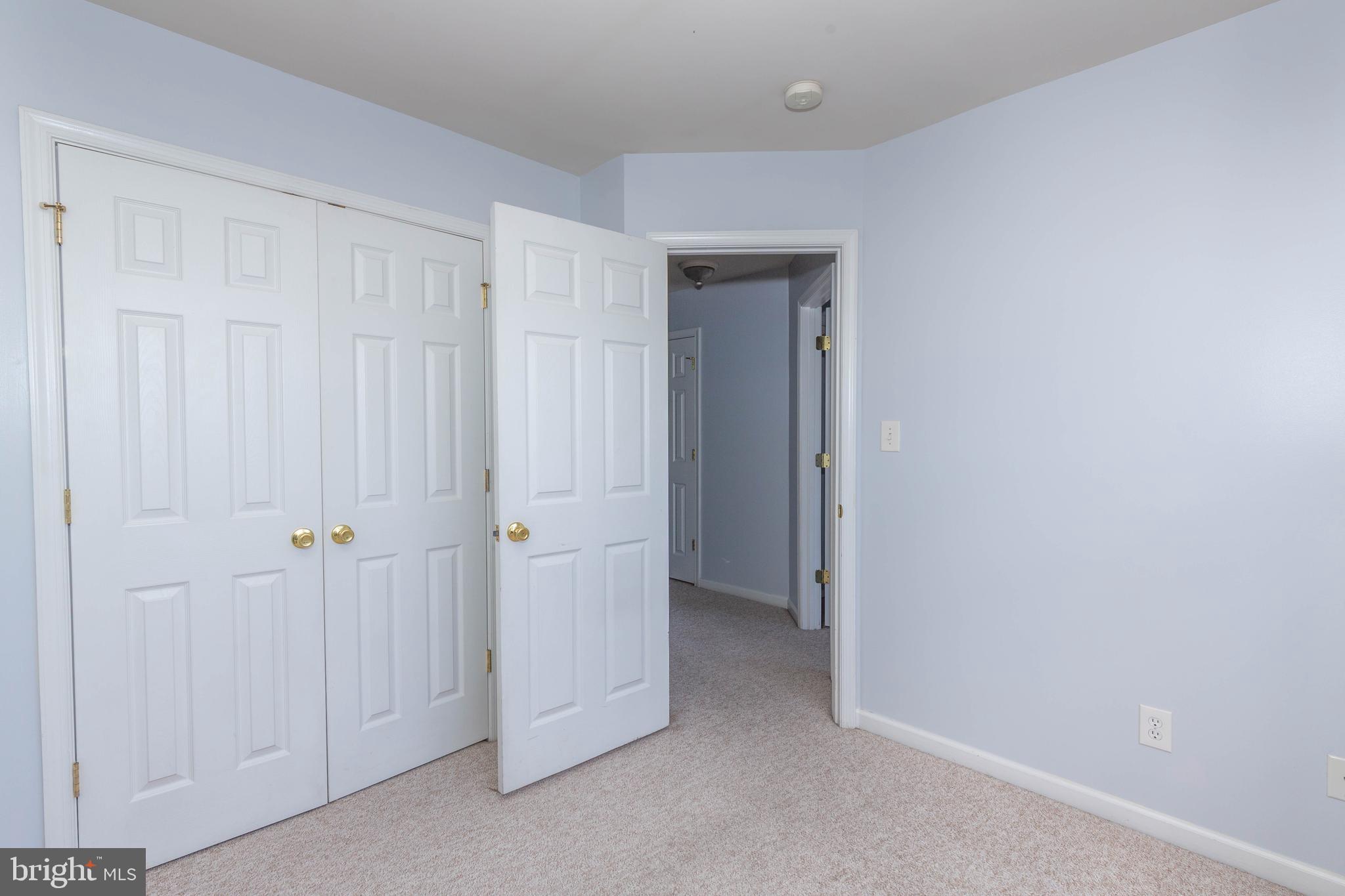 MILLS FARM - Residential Lease