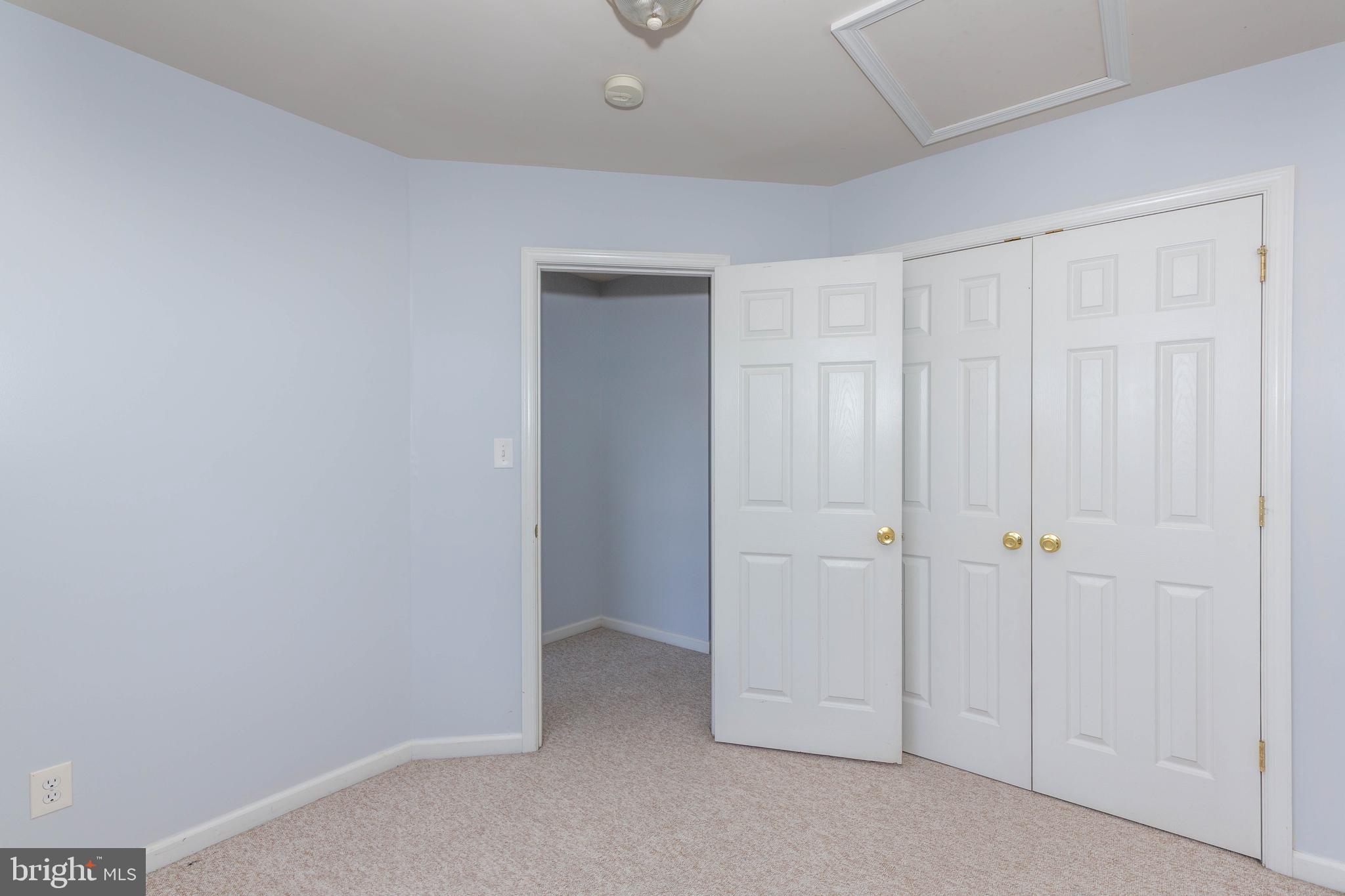 MILLS FARM - Residential Lease