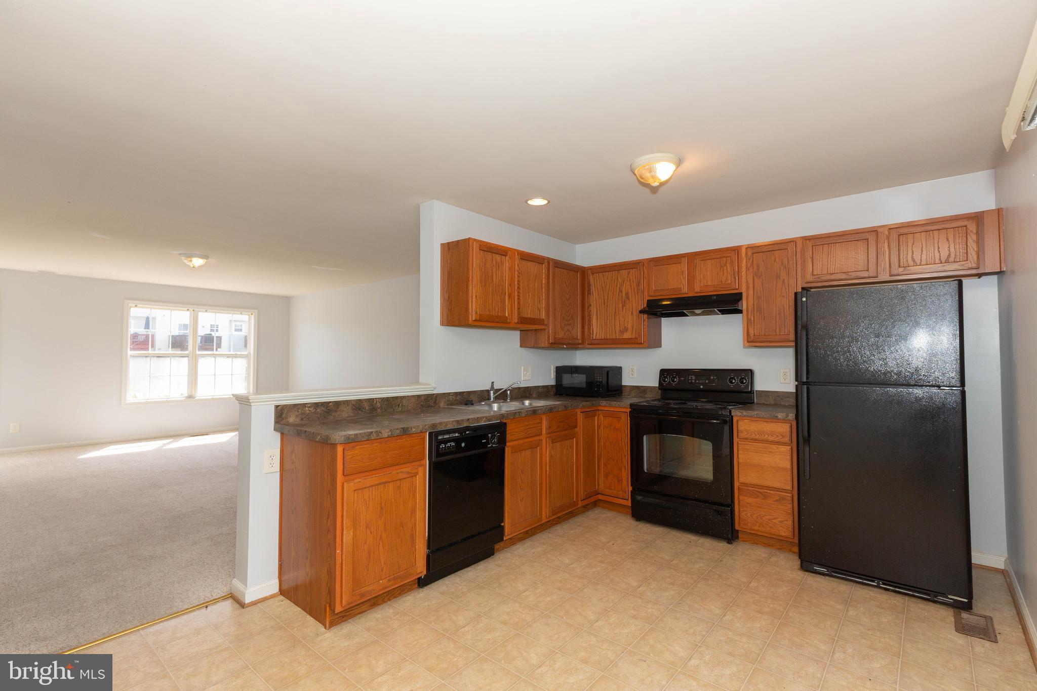 MILLS FARM - Residential Lease