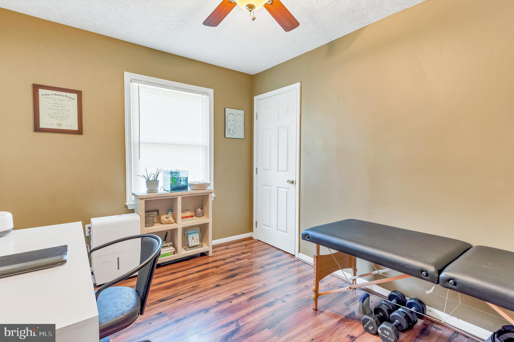 SHADY DALE - Residential