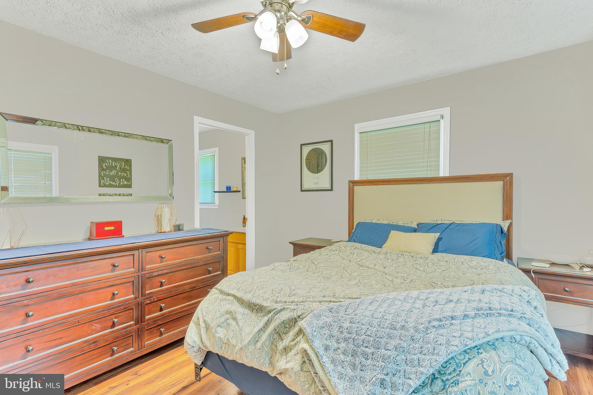 SHADY DALE - Residential