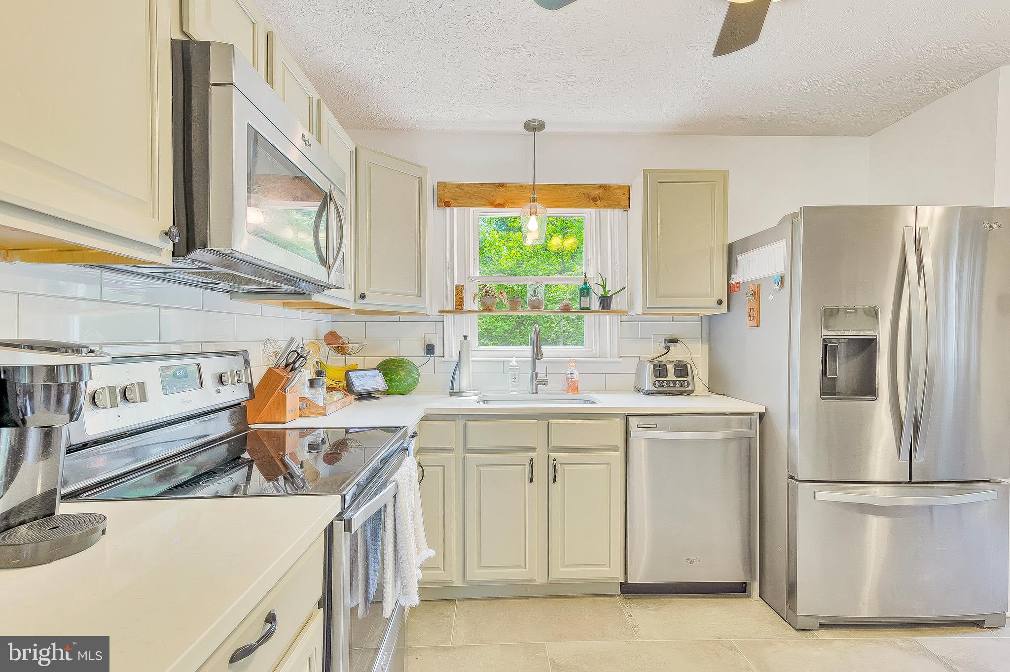 SHADY DALE - Residential