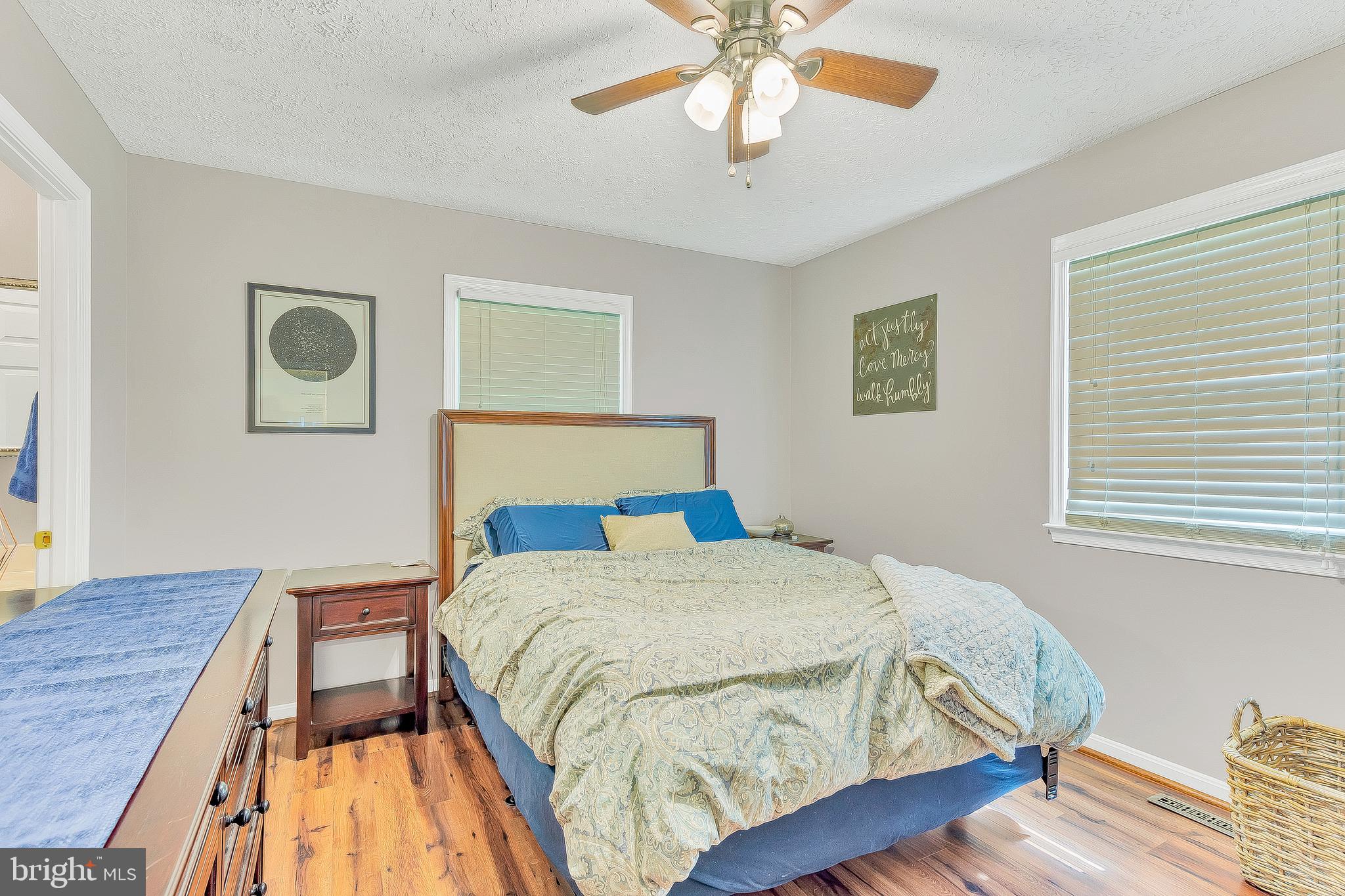 SHADY DALE - Residential