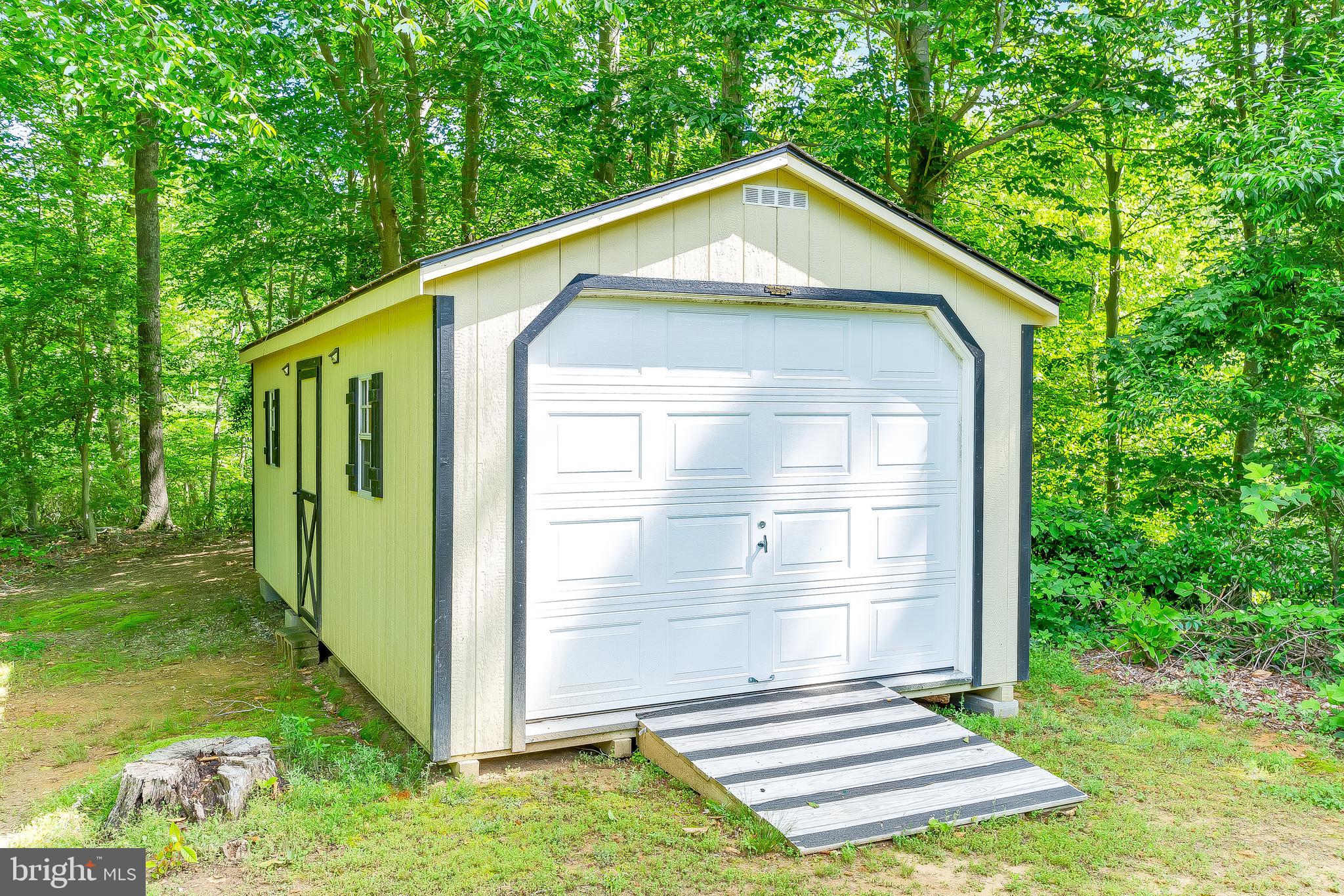 SHADY DALE - Residential