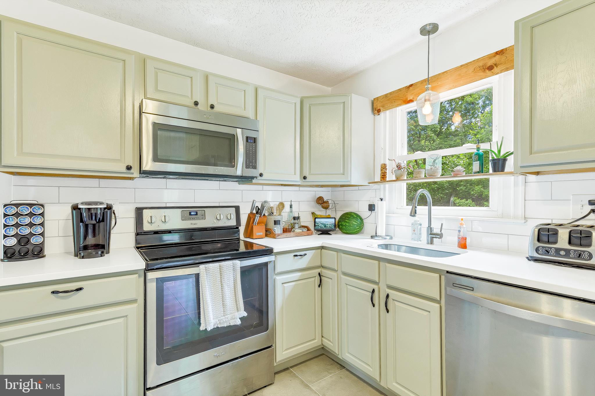 SHADY DALE - Residential