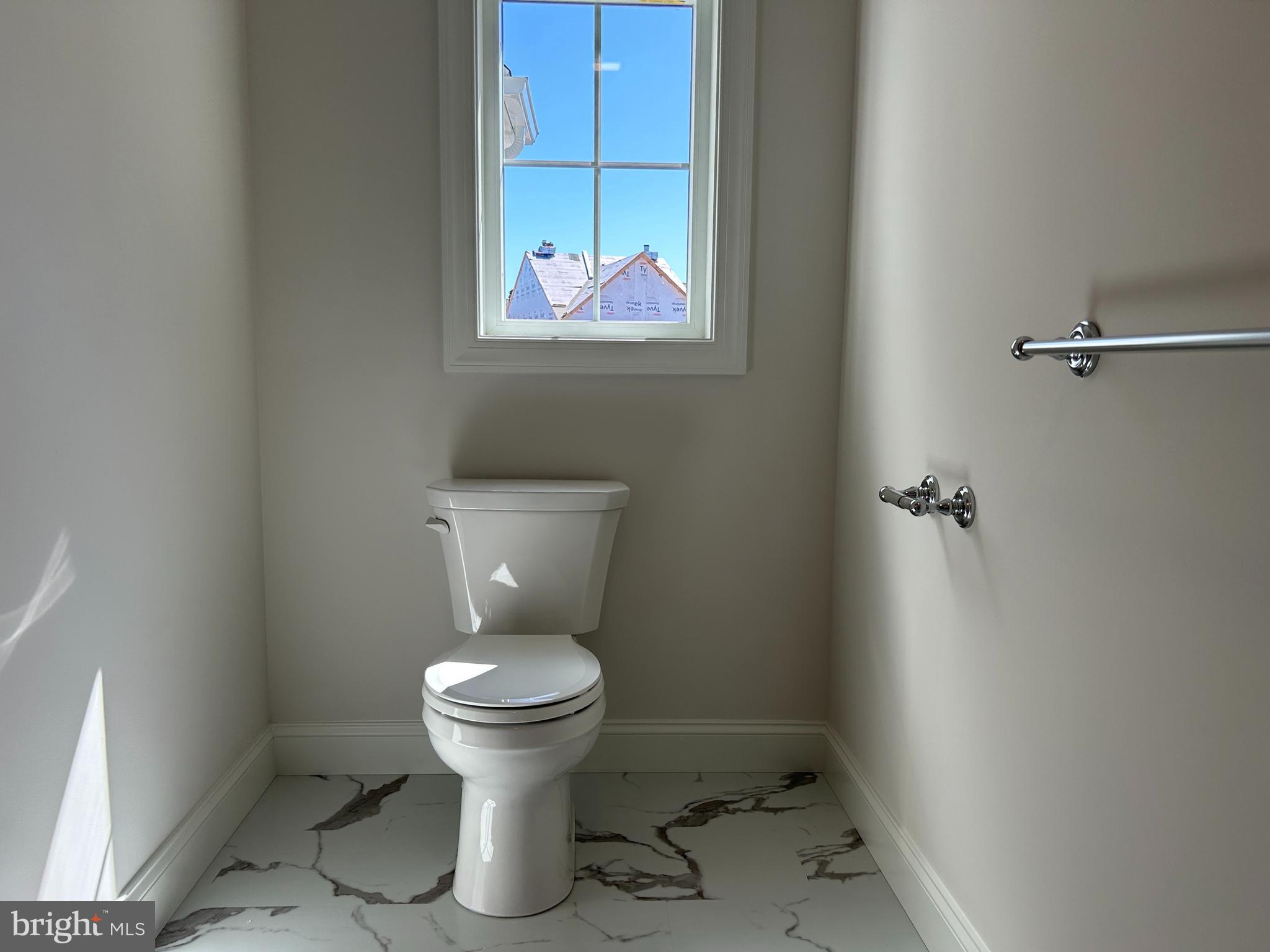 WOODLAND HILLS - Residential