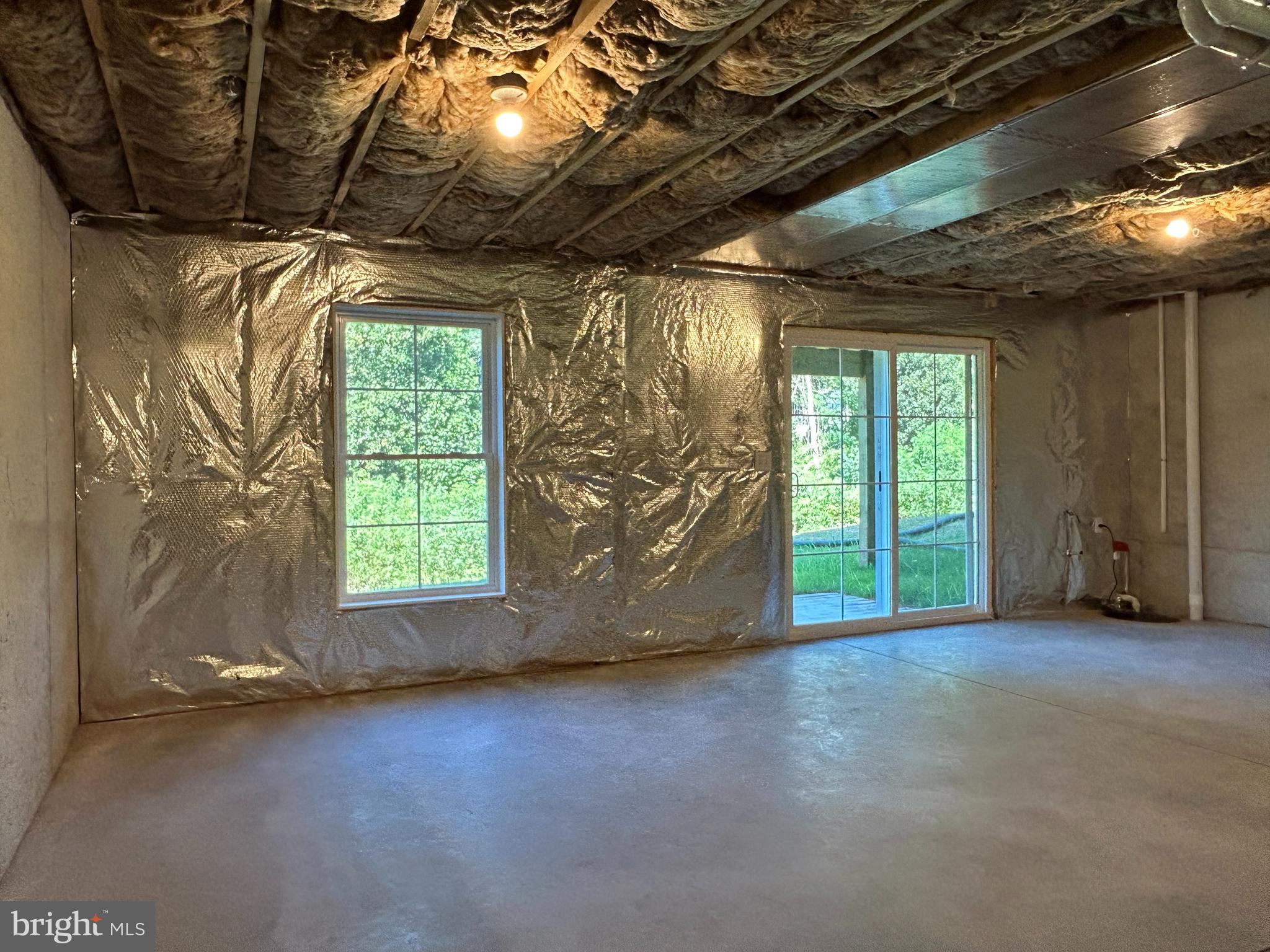 WOODLAND HILLS - Residential