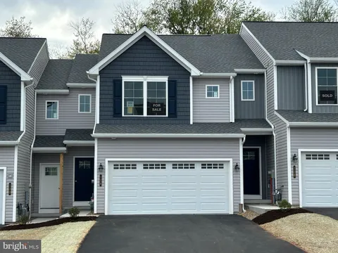 MLS: PADA2051548