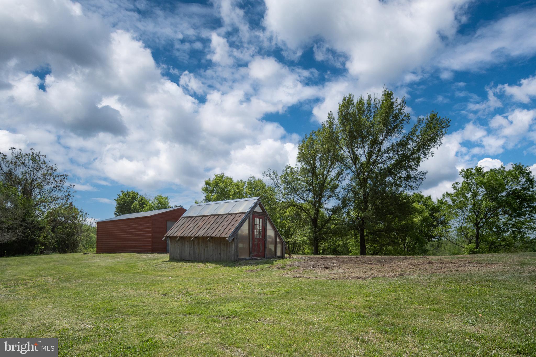 UNION RIDGE - Farm