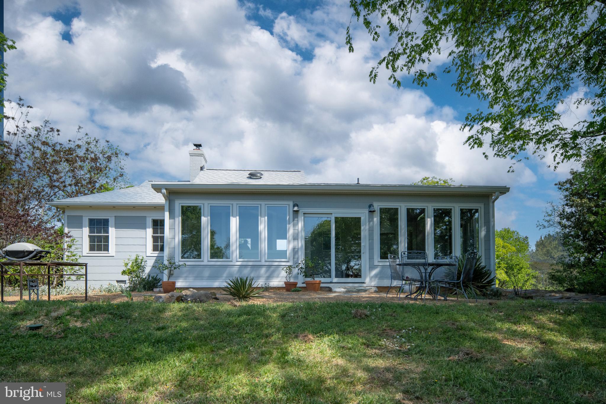 UNION RIDGE - Farm