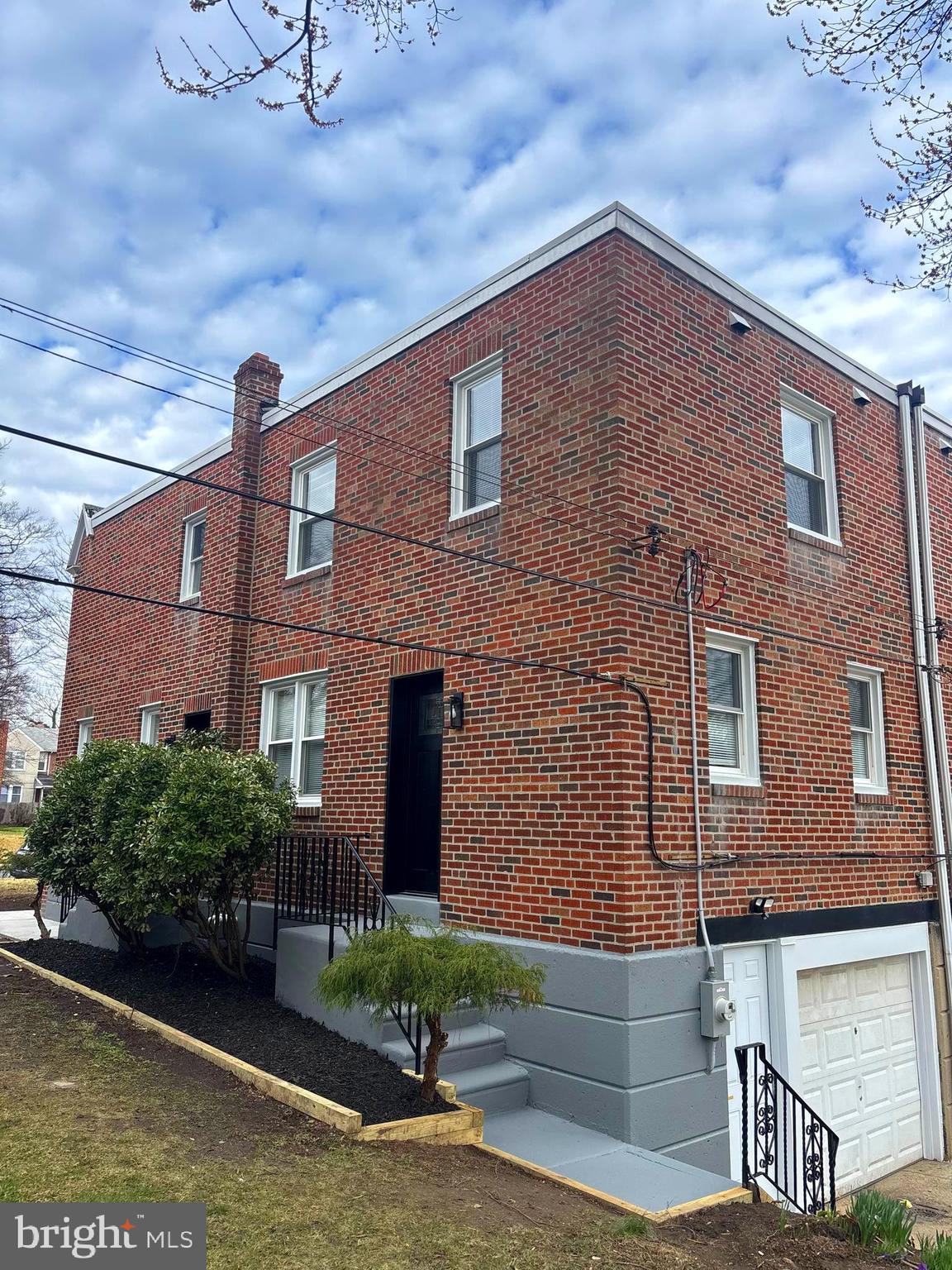 PHILADELPHIA - Residential