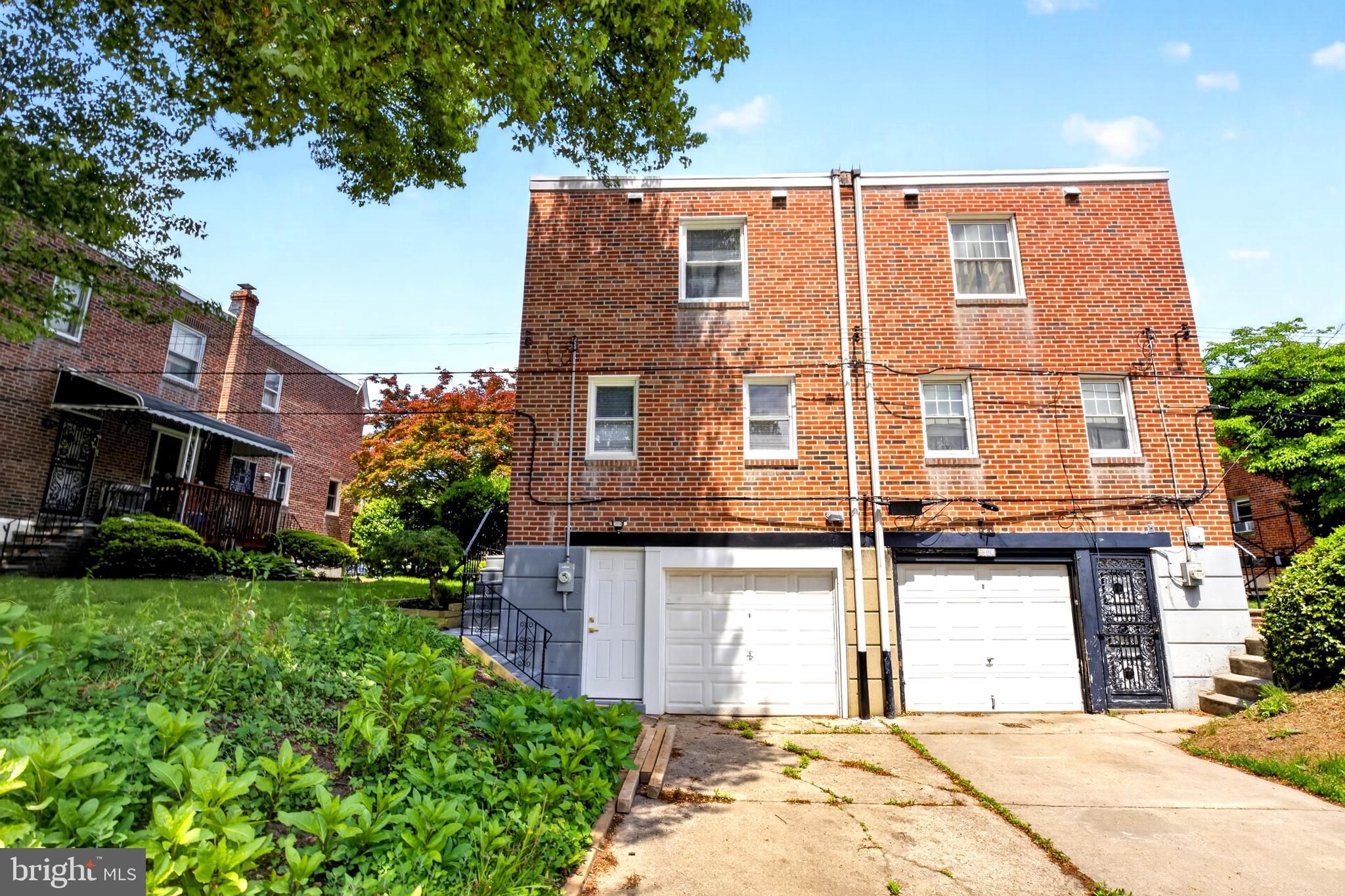 PHILADELPHIA - Residential